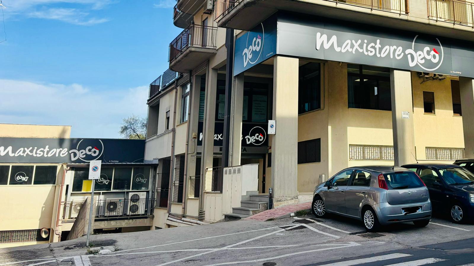 Foto 2 di Maxistore Decò