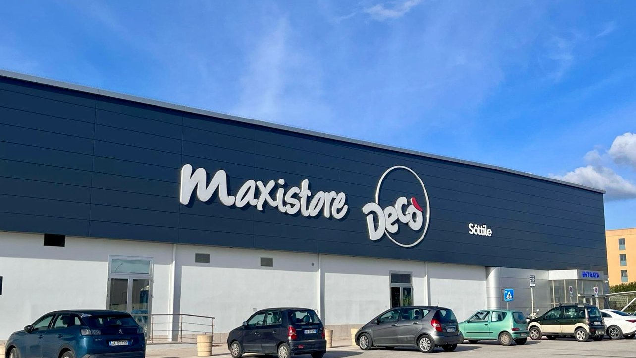 Foto 1 di Maxistore Decò