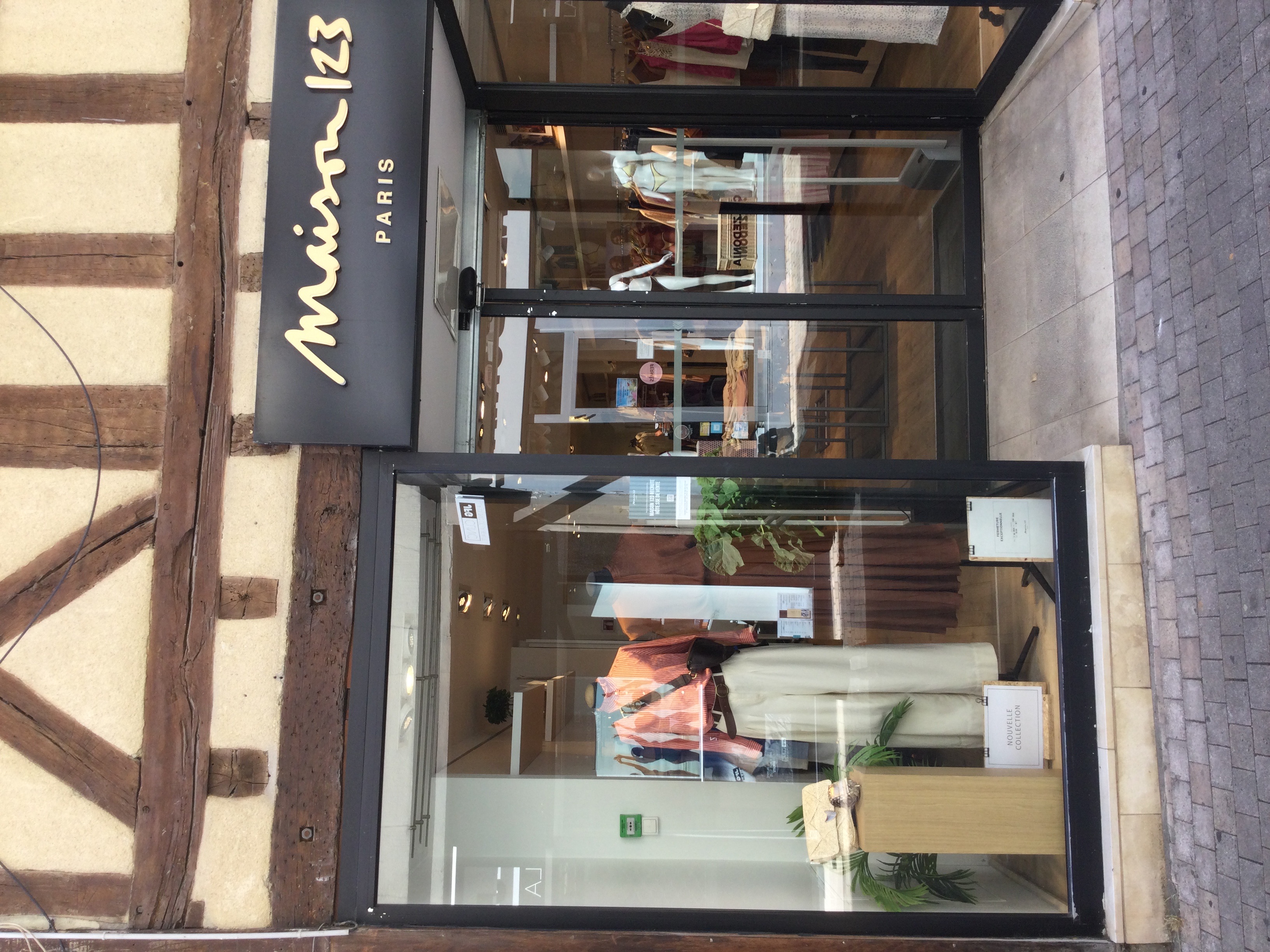 Foto 1 di Maison 123