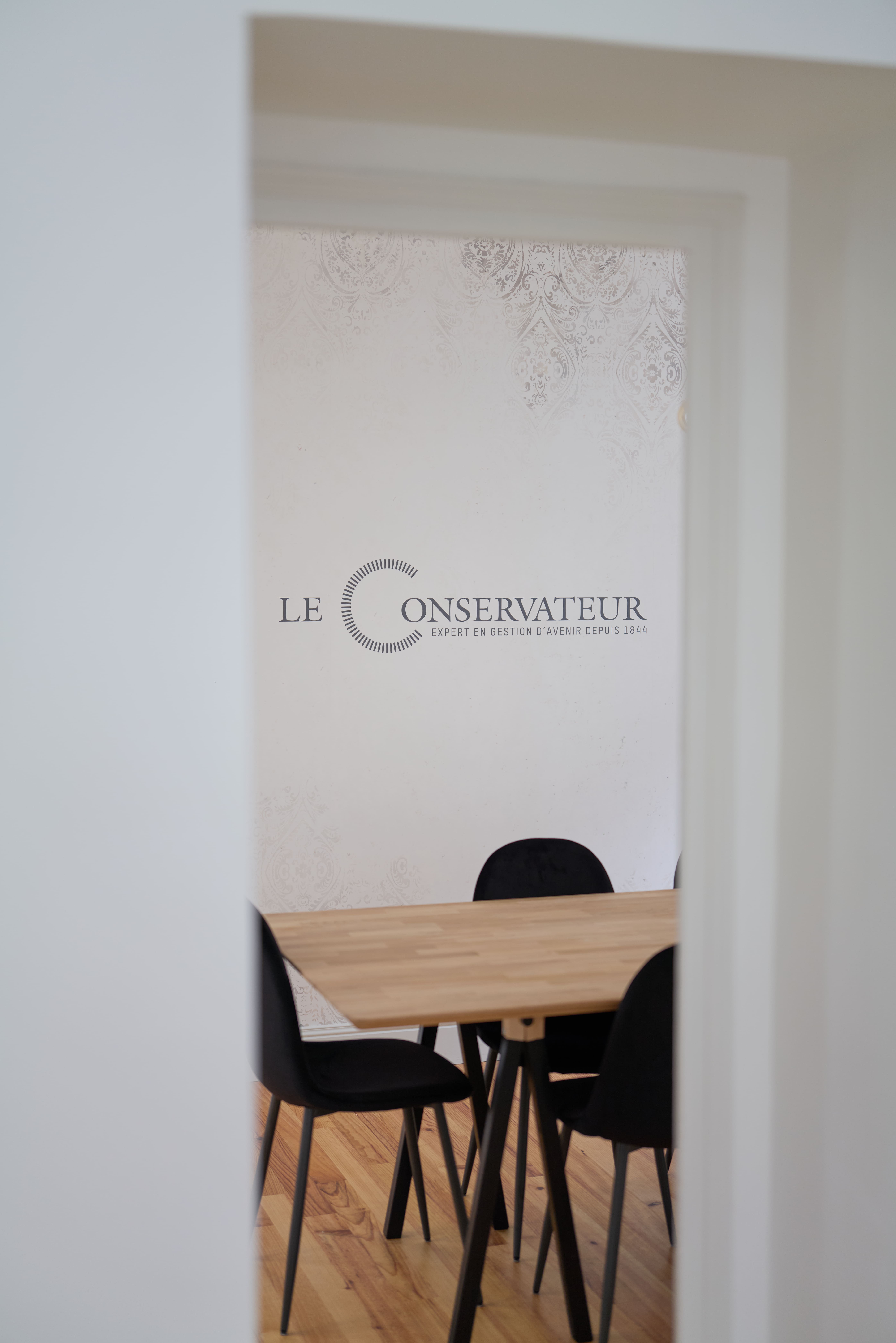 Le Conservateur