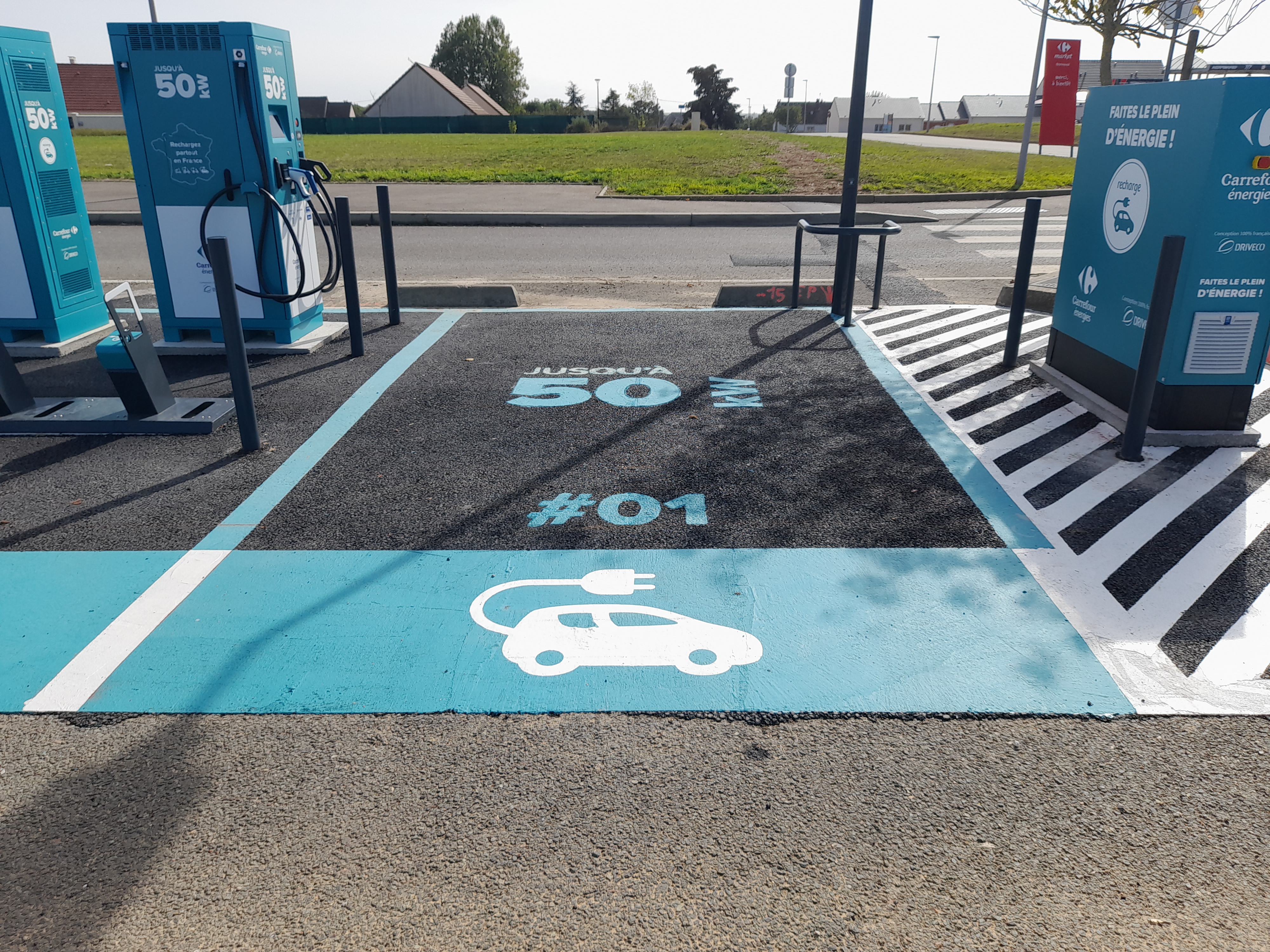 Foto 2 di DRIVECO Charging Station