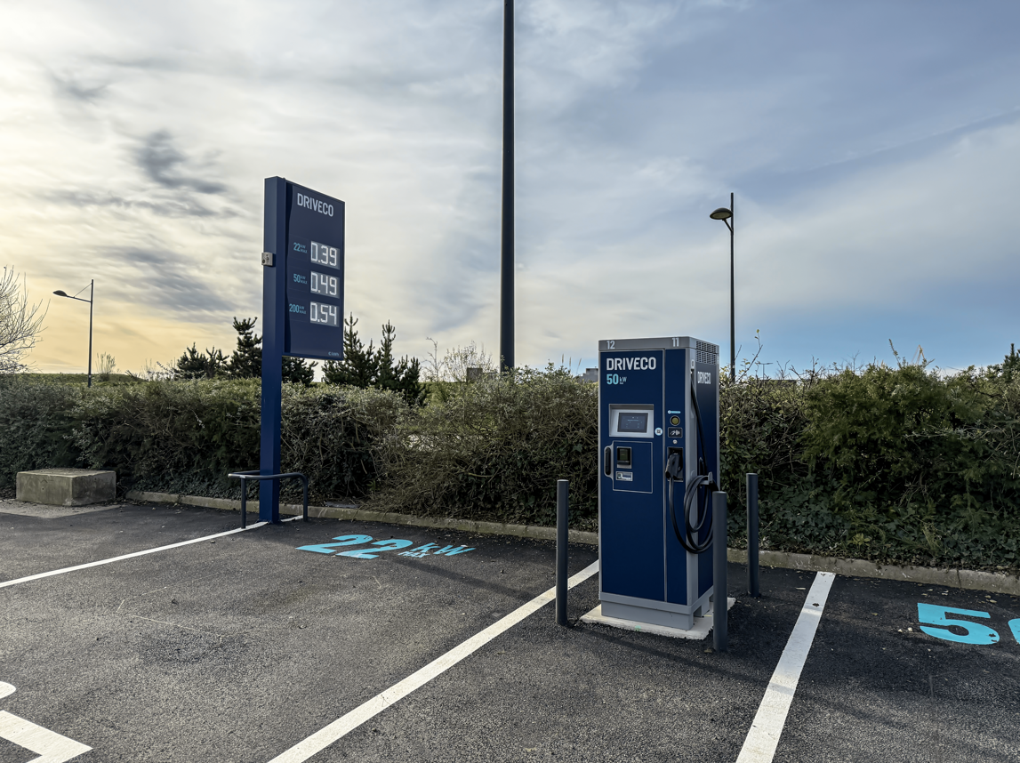 Foto 4 di DRIVECO Charging Station