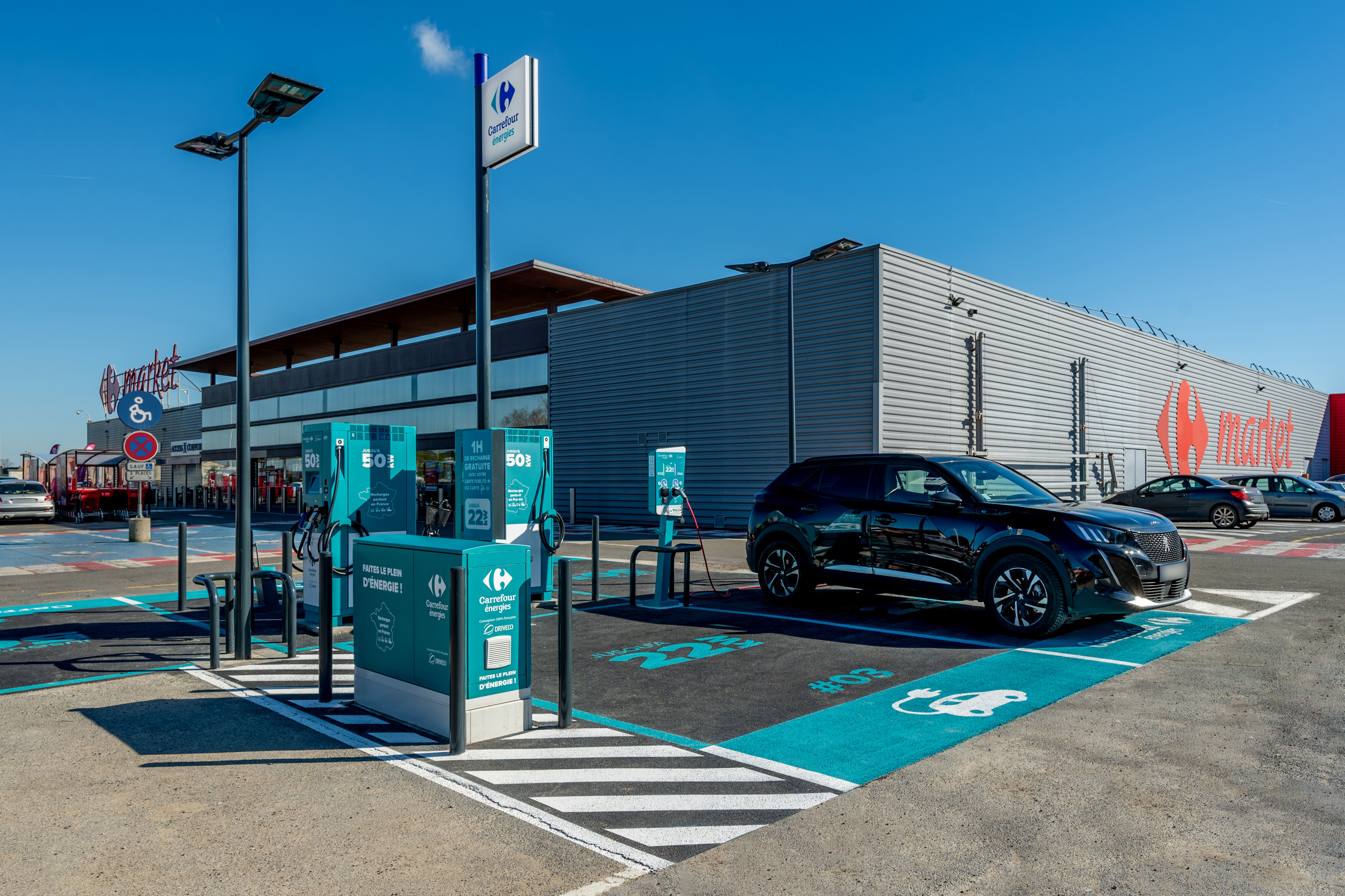 Foto 2 di DRIVECO Charging Station