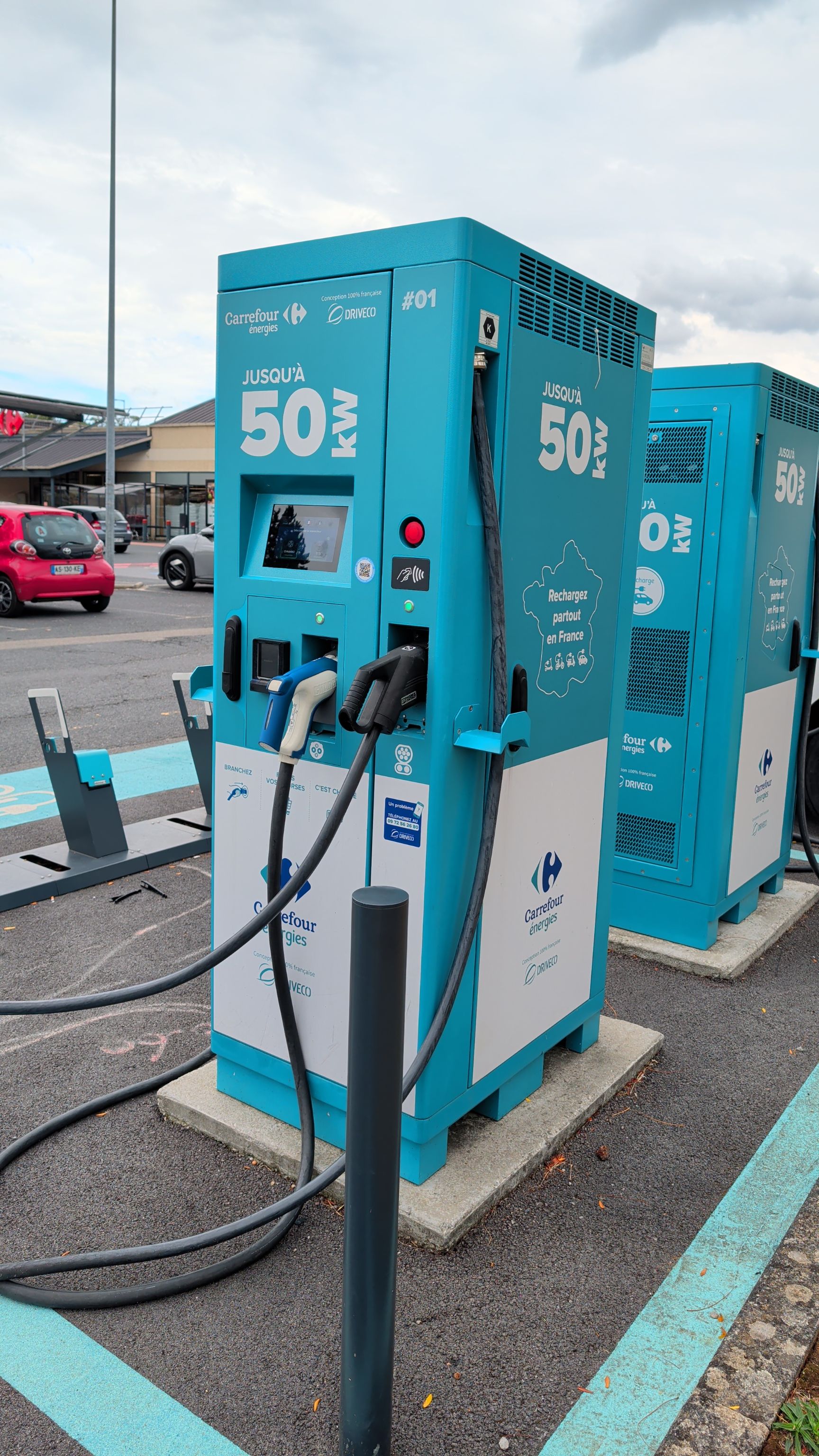 Foto 3 di DRIVECO Charging Station