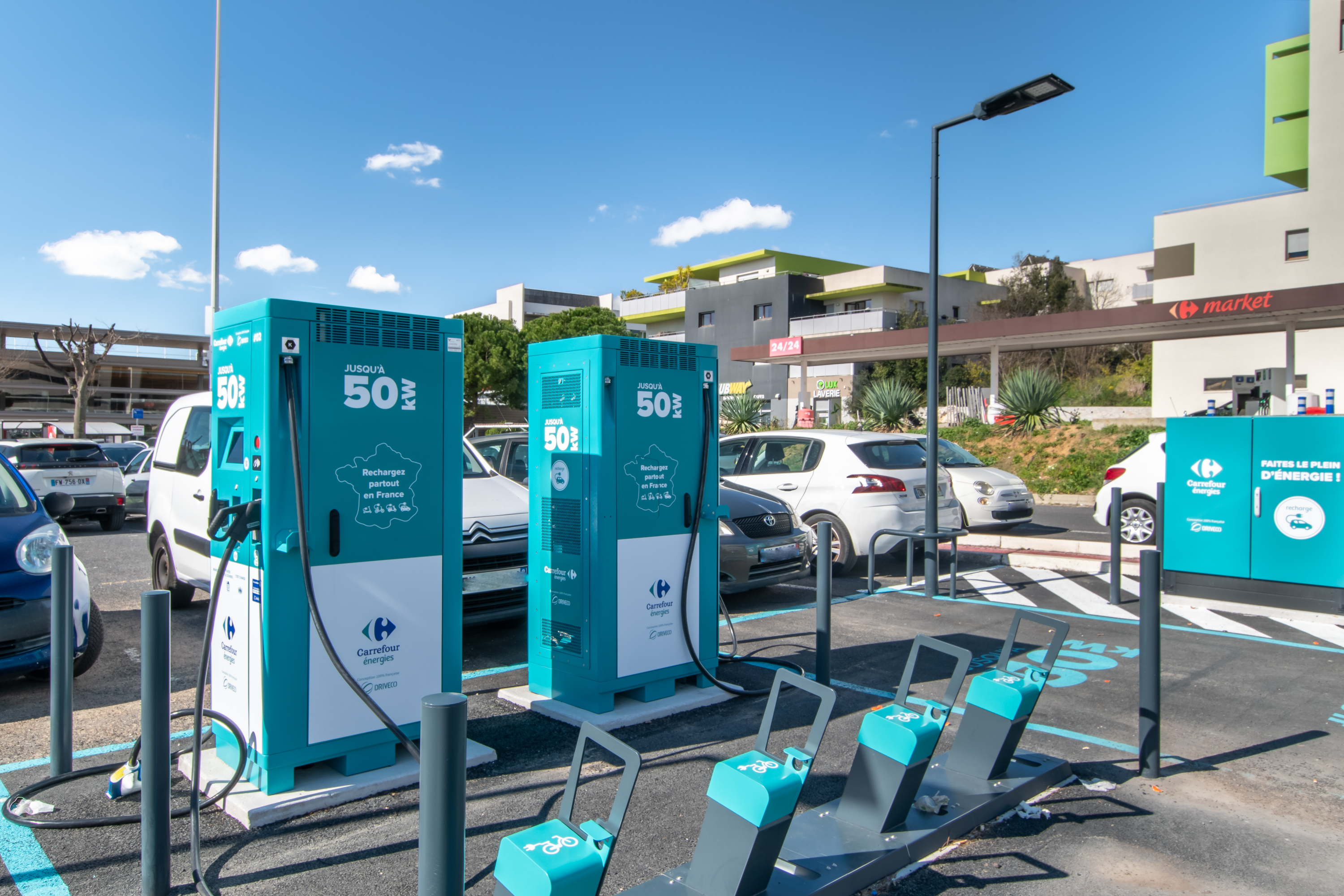 Foto 2 di DRIVECO Charging Station