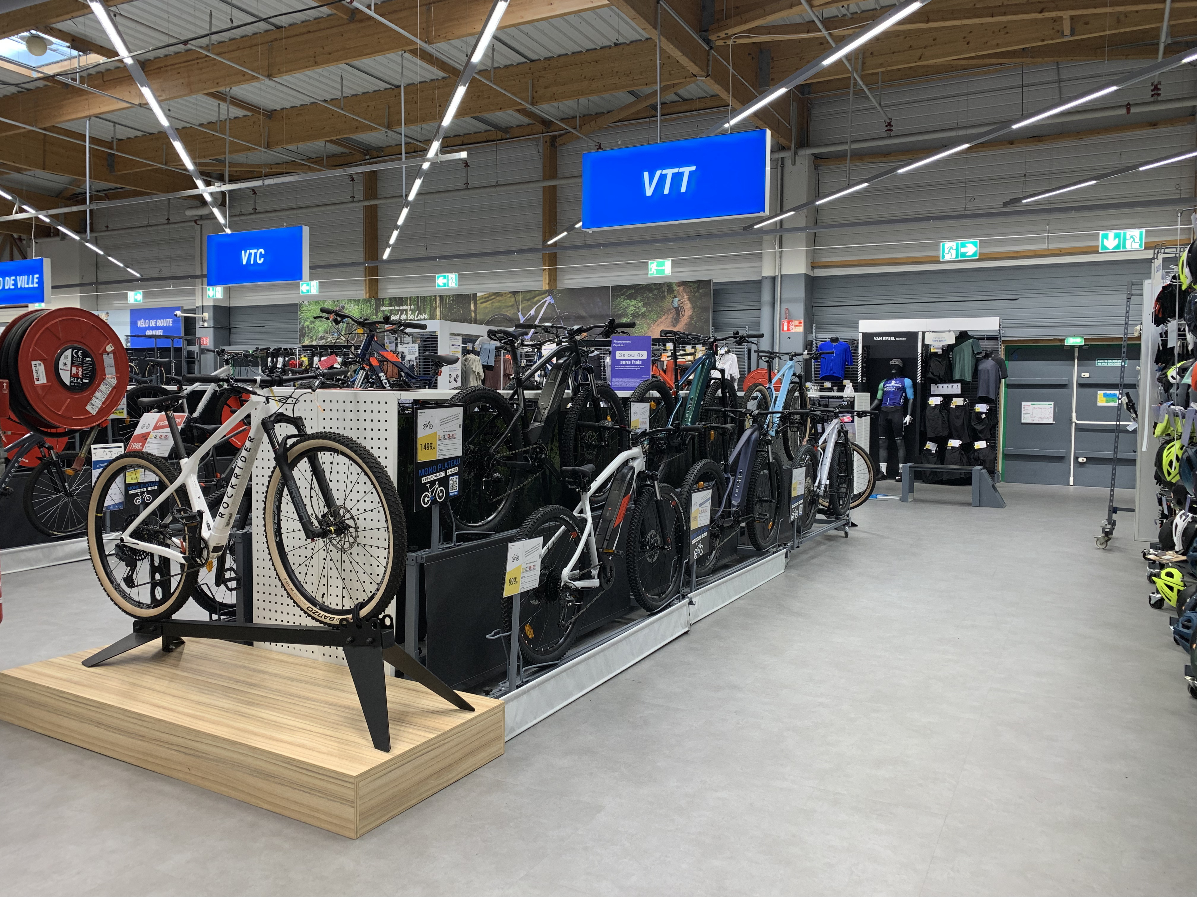 Decathlon Chambray Les Tours