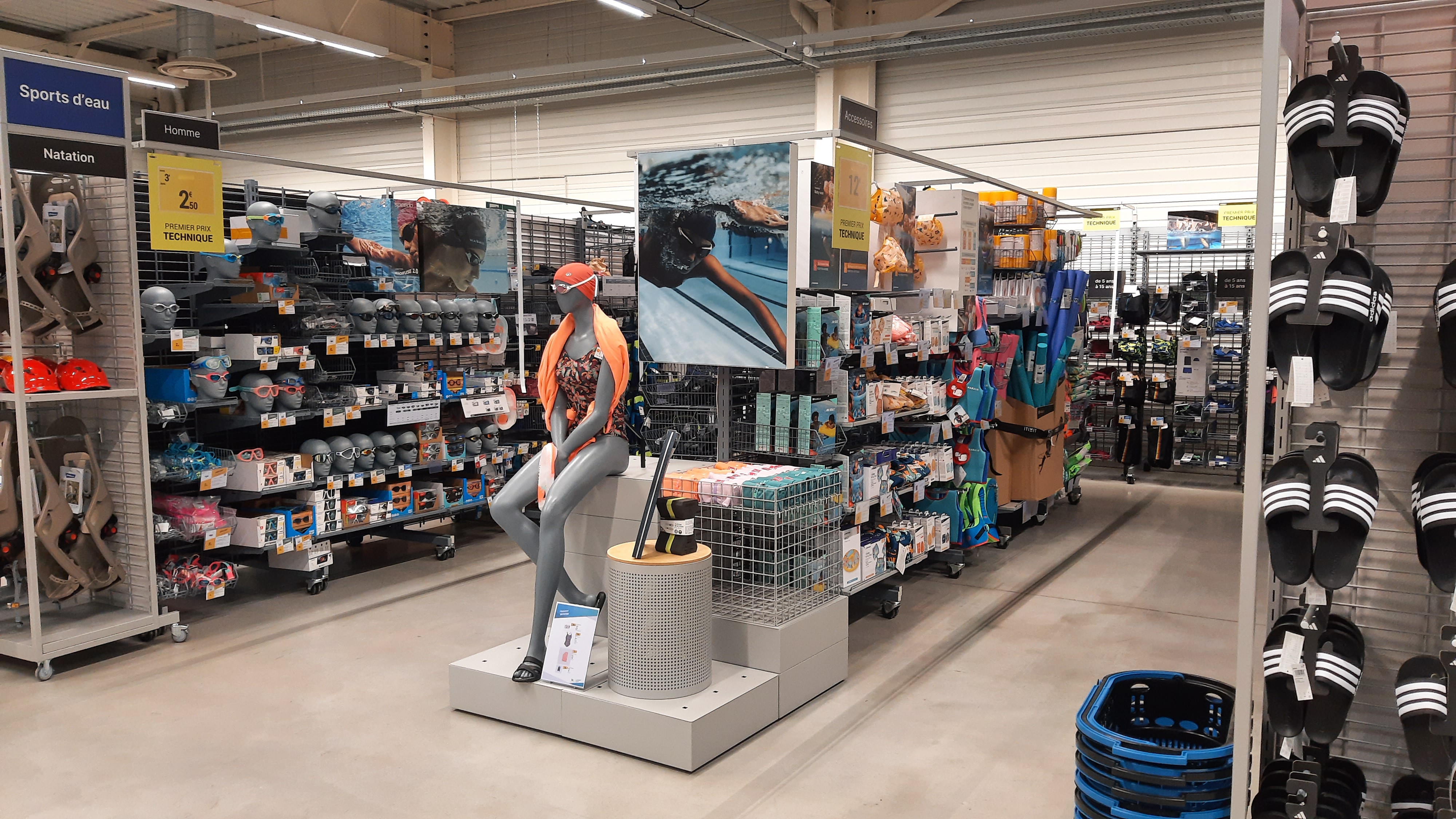 Foto 15 di Decathlon Dole
