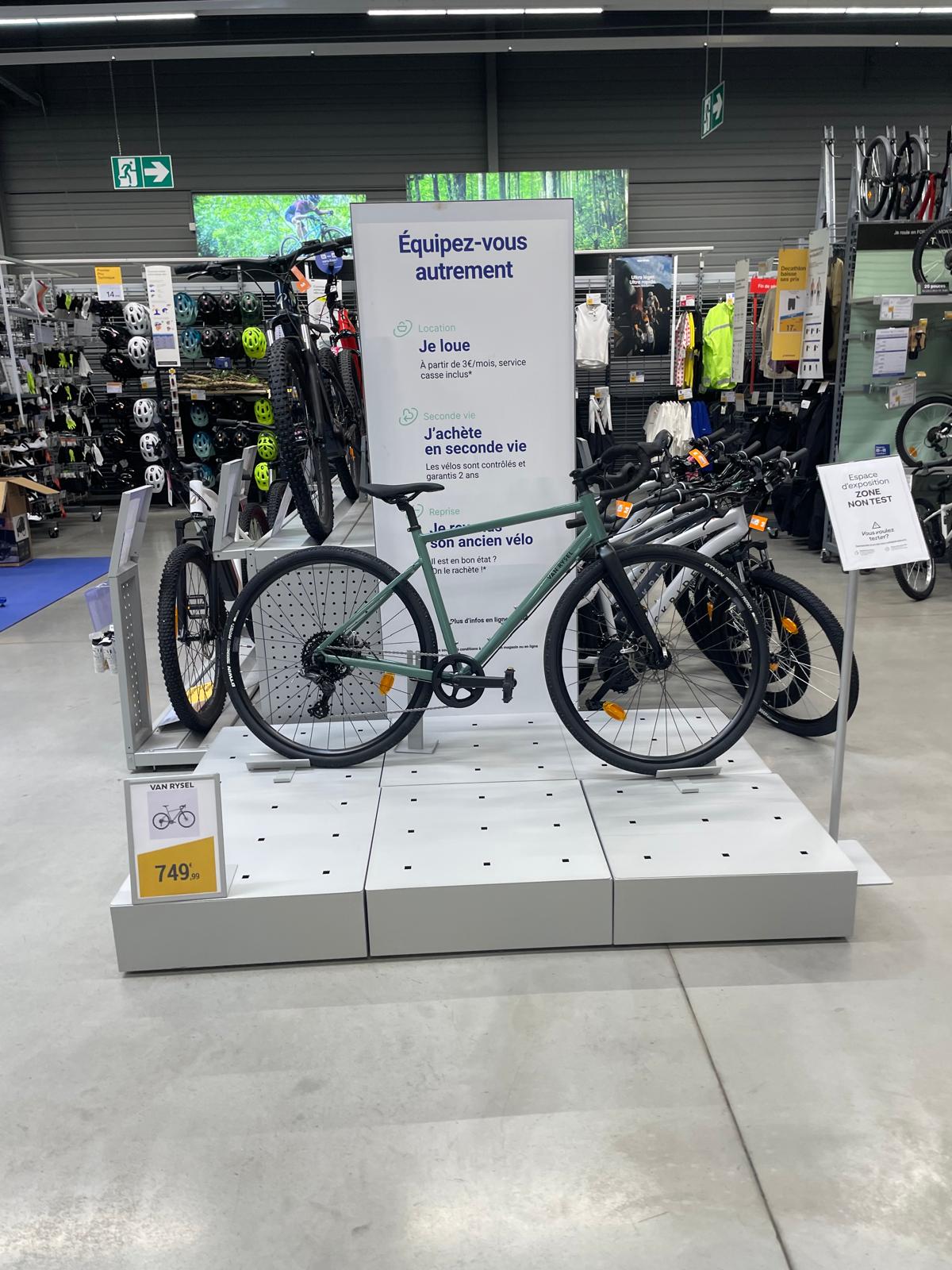 Foto 28 di Decathlon Dole