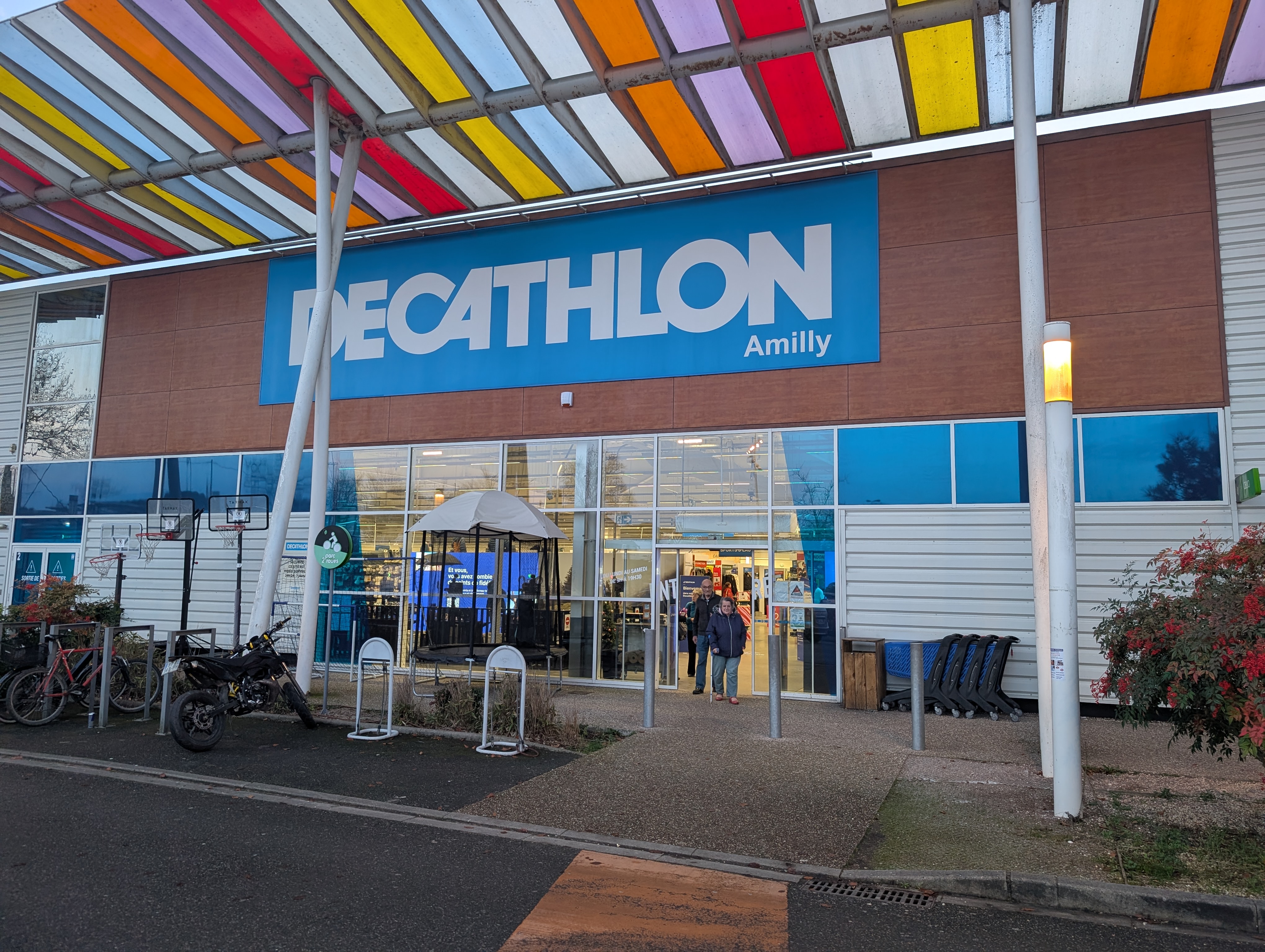 Foto 1 di Decathlon Amilly