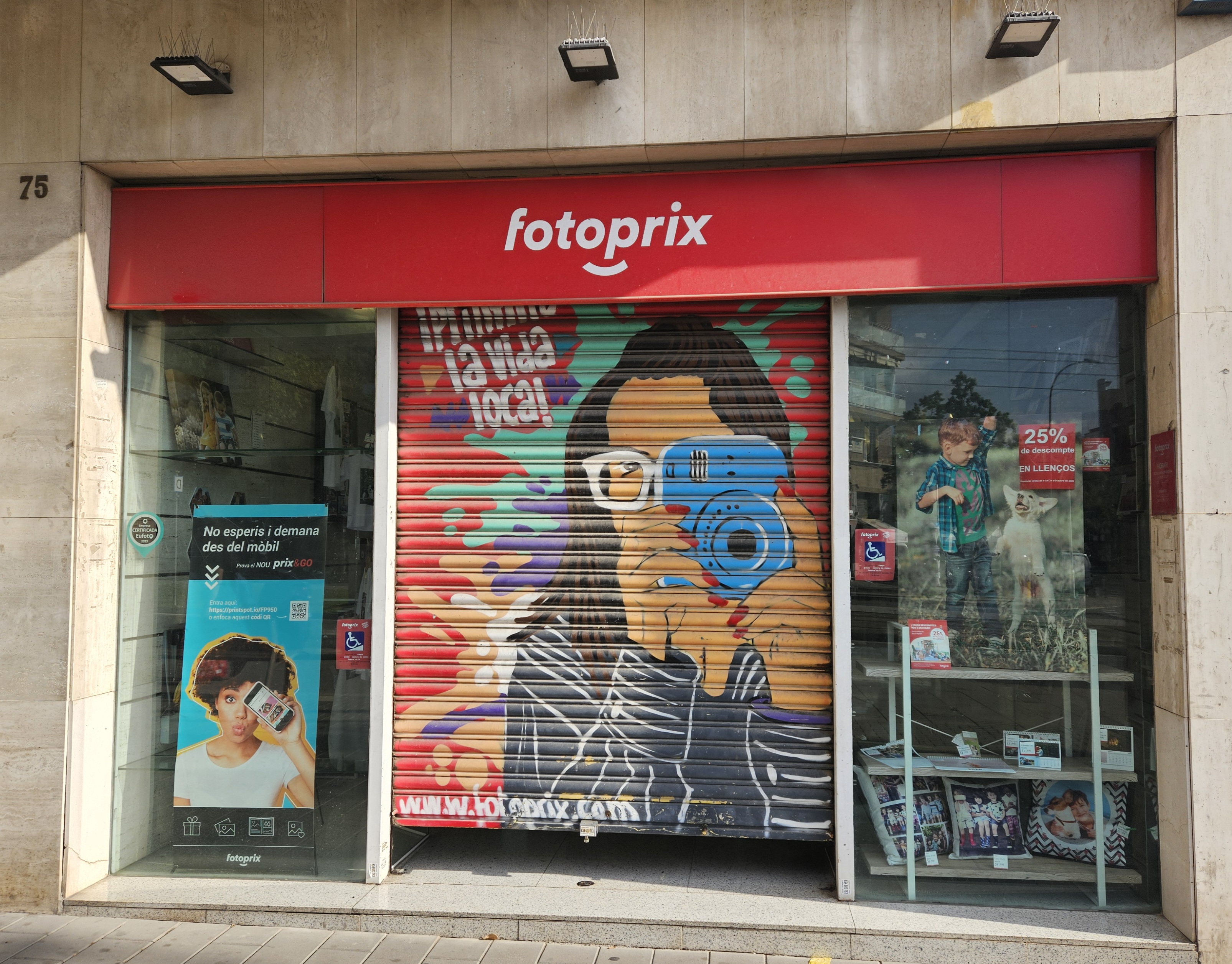 Foto 46 di FotoPrix Esplugues