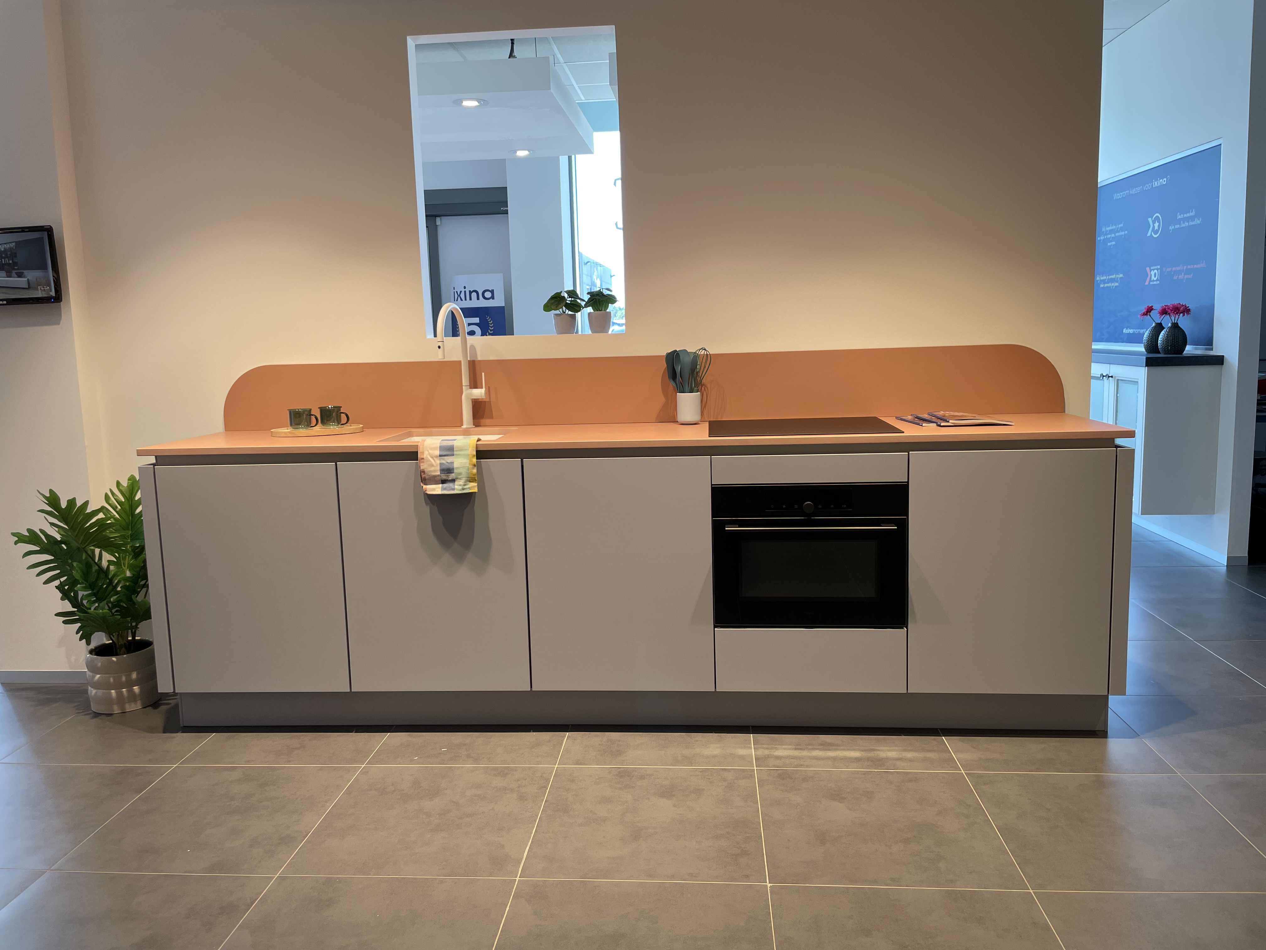 Foto 11 di IXINA Oudenaarde