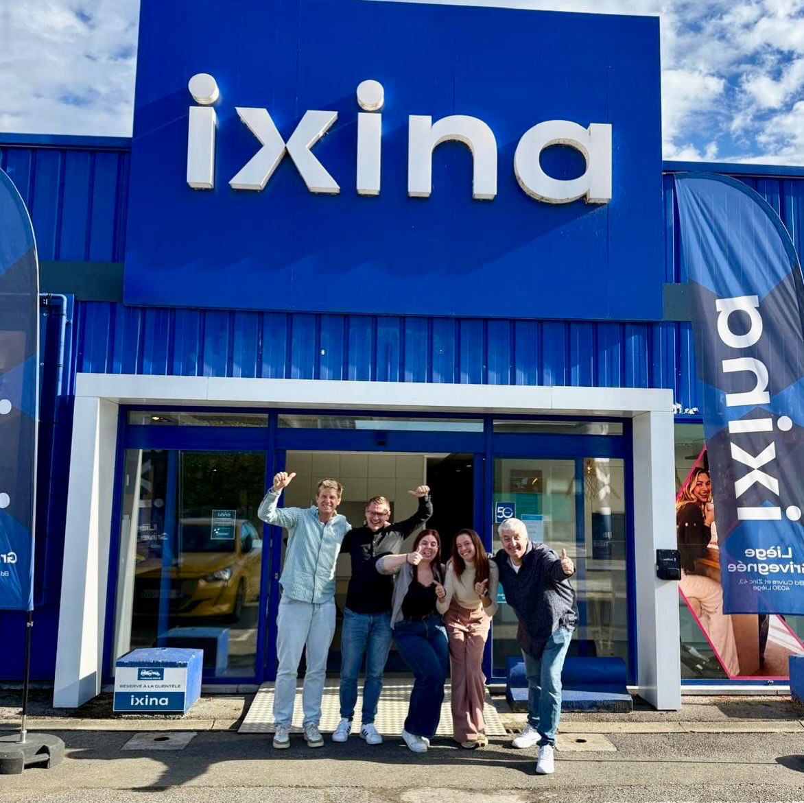 Foto 35 di IXINA Grivegnée