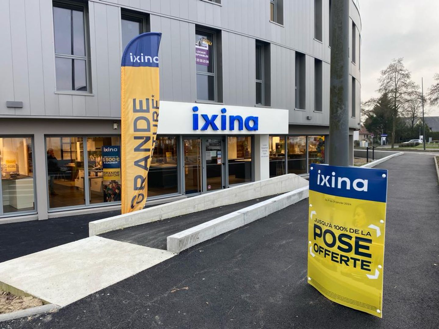 Foto 1 di IXINA Vitré