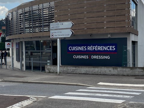 Foto 1 di Cuisines Références Brignais