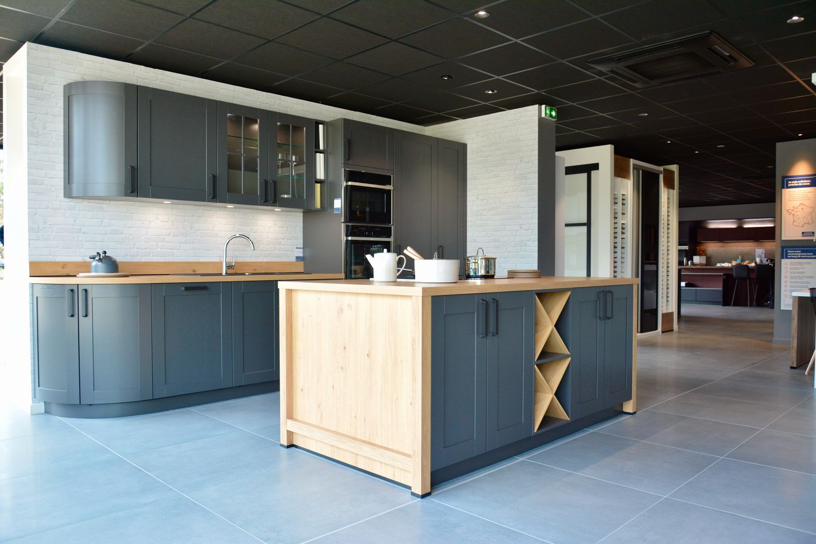 Foto 4 di Cuisines Longeault