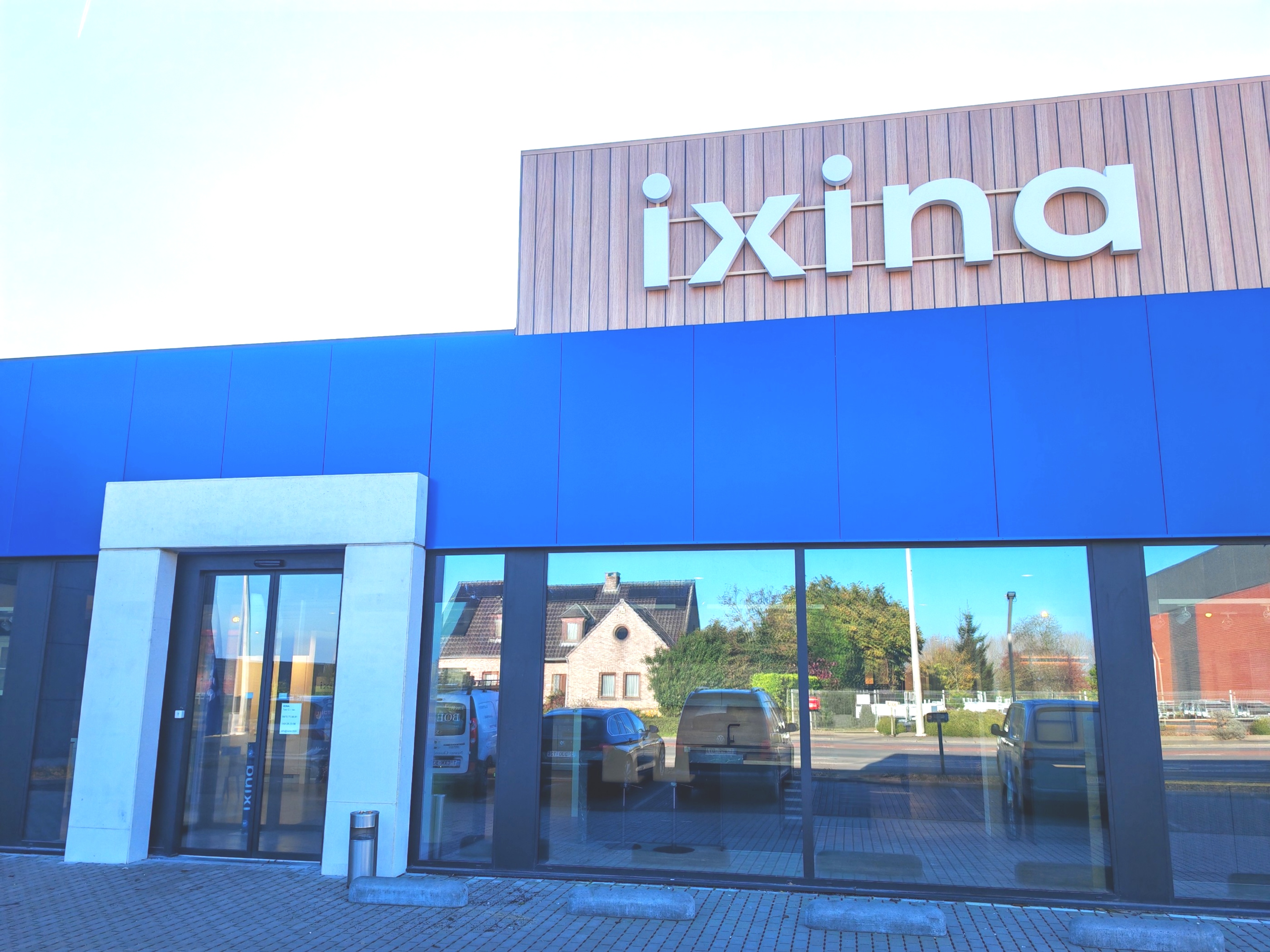 Foto 2 di IXINA Ath