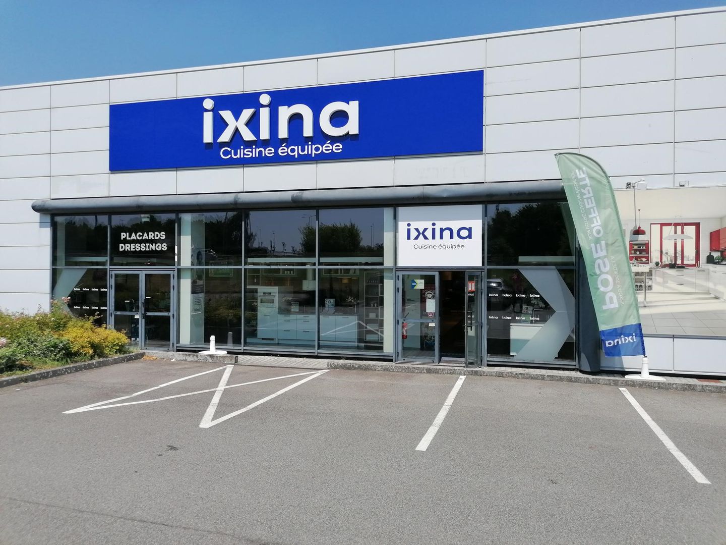 Foto 1 di IXINA Laval