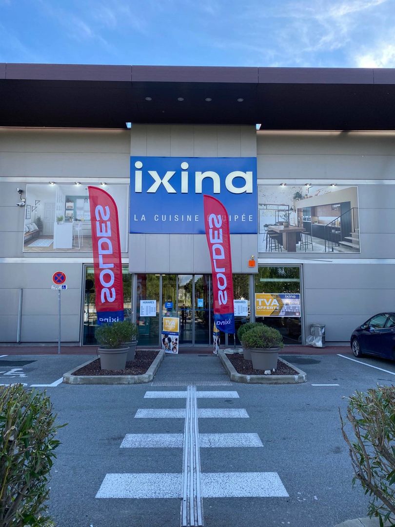 Foto 1 di IXINA Fréjus