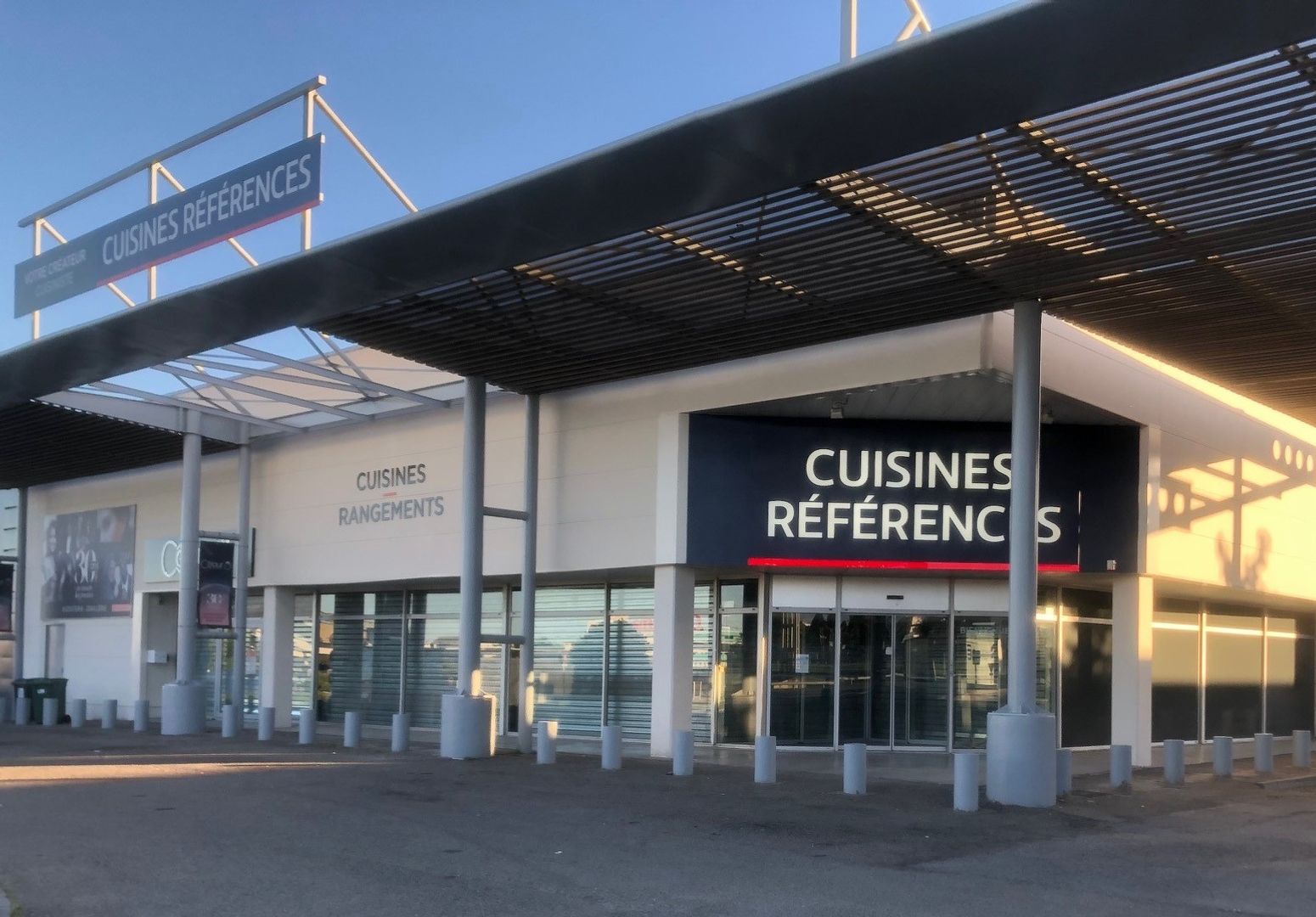 Foto 20 di Cuisines Références Nîmes