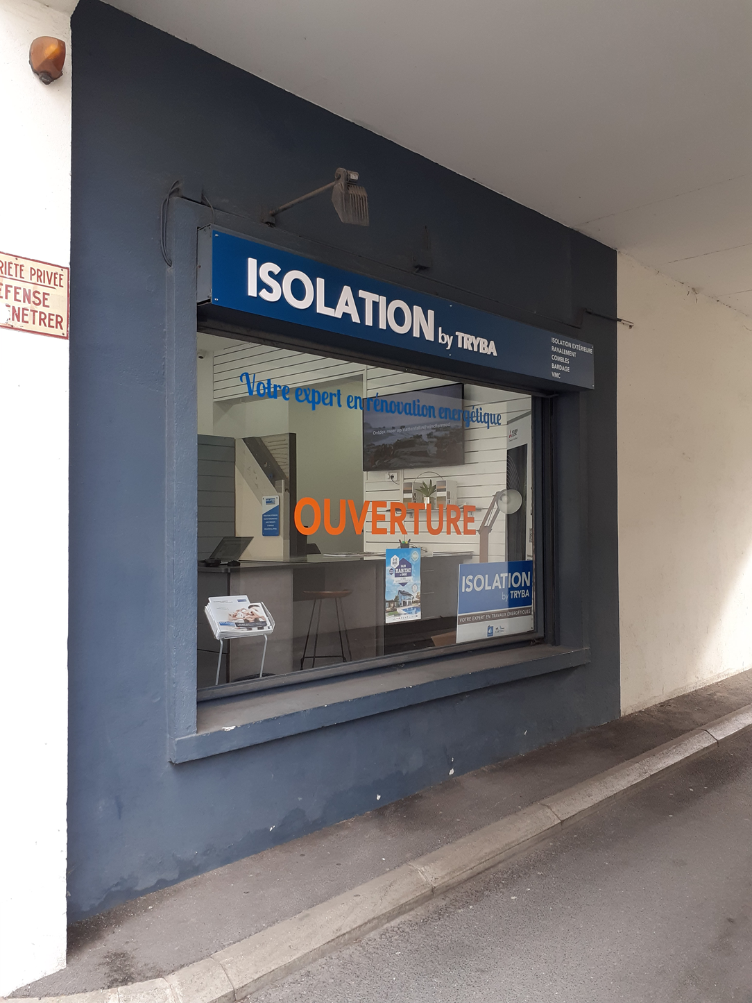 Foto 5 di Isolation by Tryba