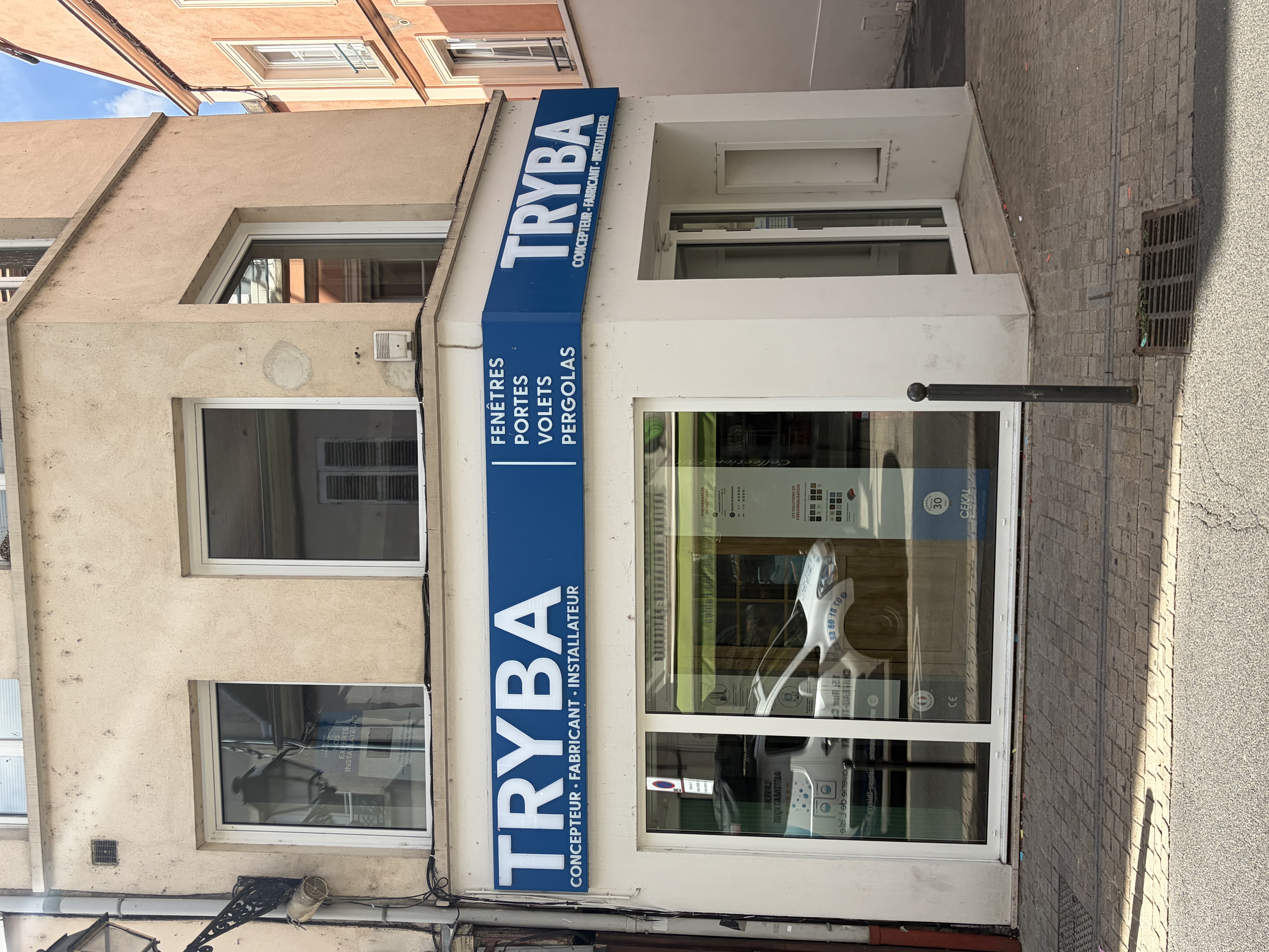 Foto 1 di TRYBA Château Thierry