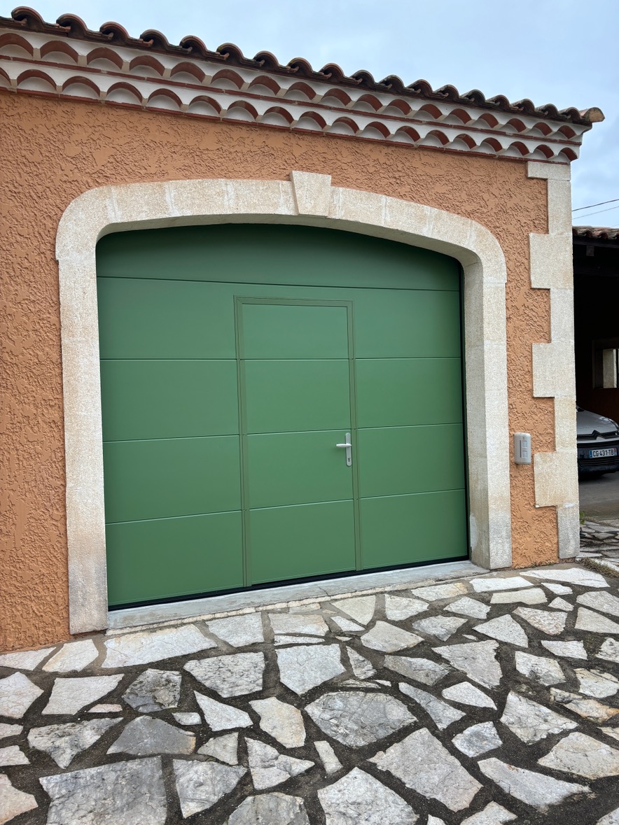 Foto 154 di TRYBA Nîmes