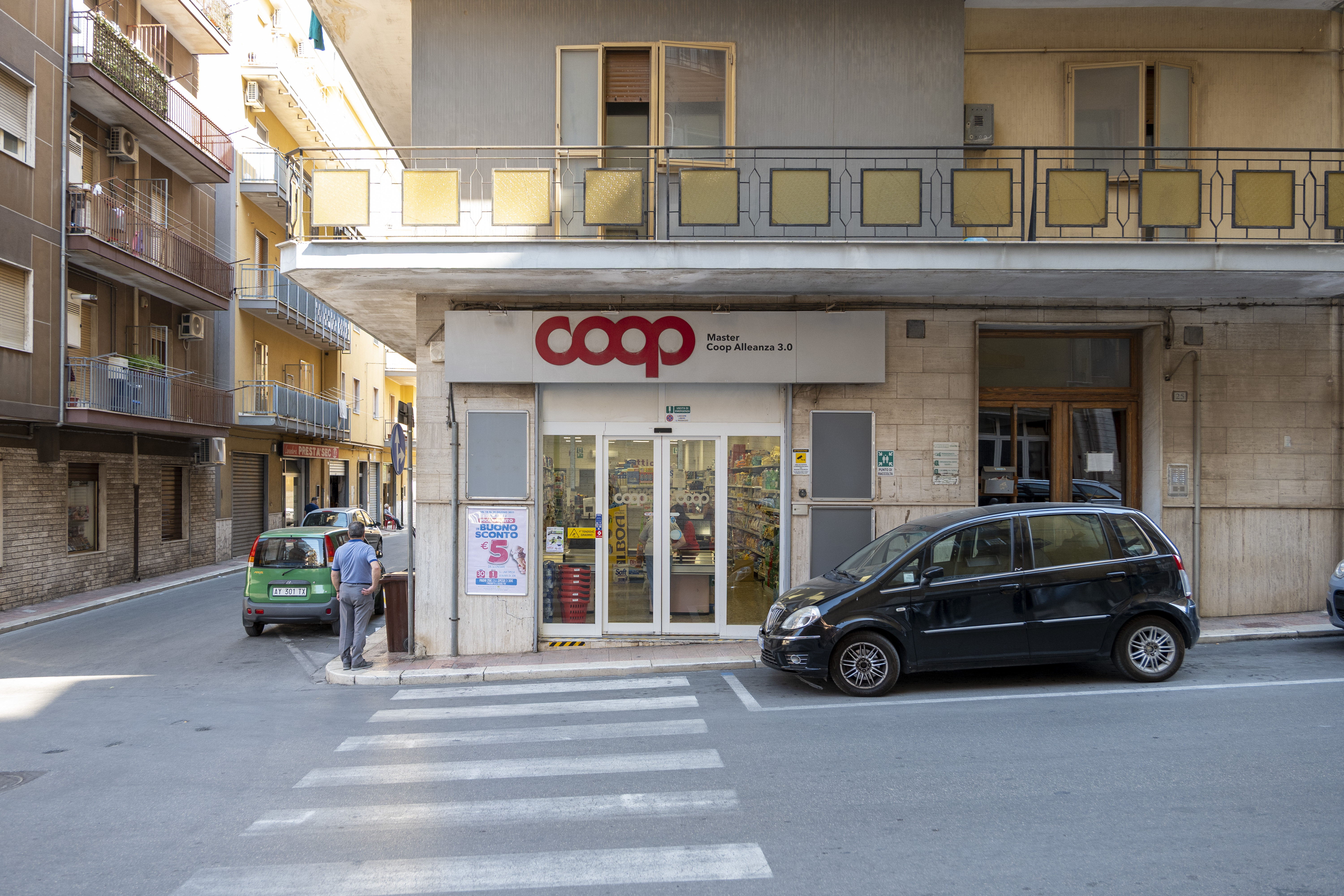 Foto 1 di Coop
