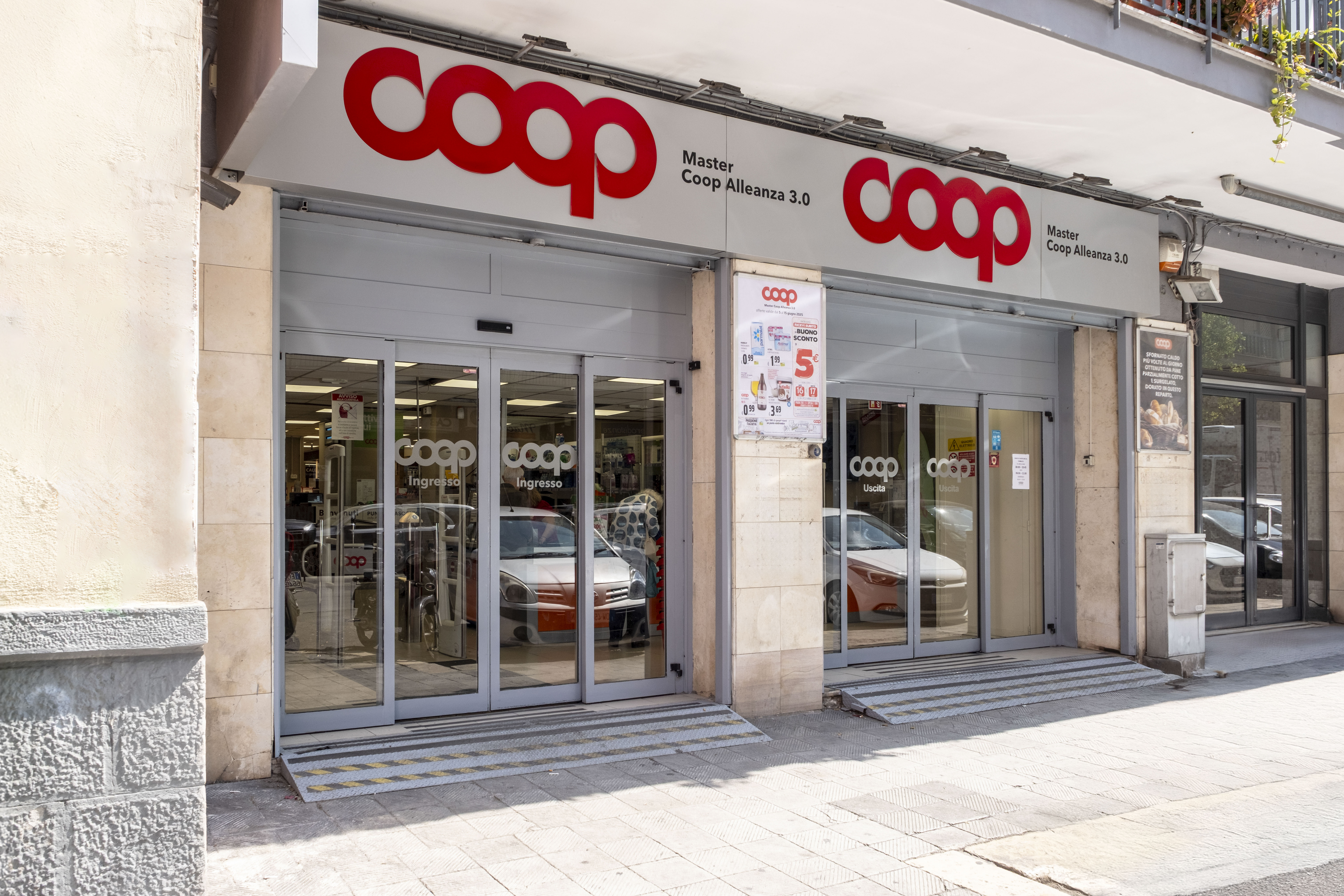 Foto 1 di Coop