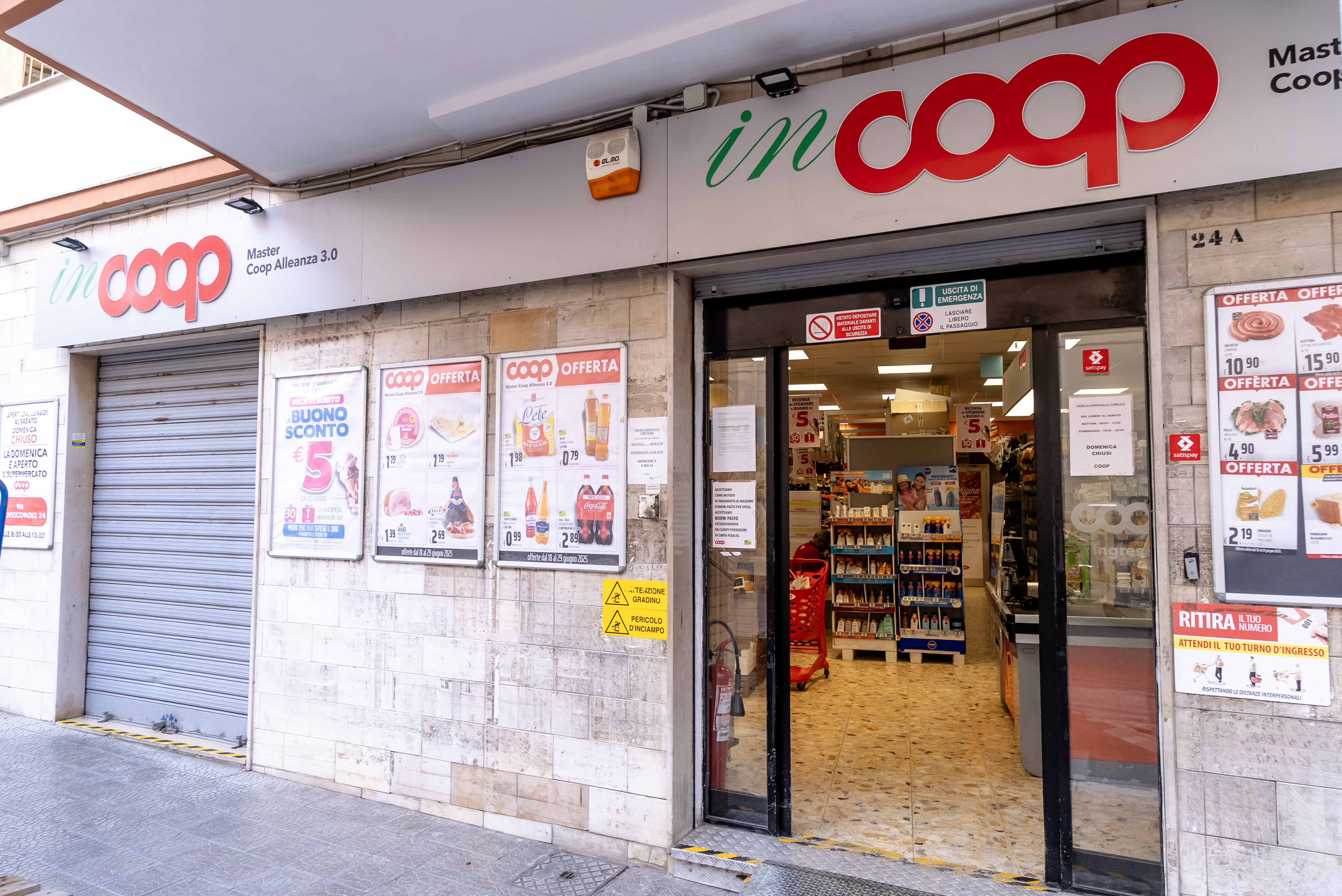 Foto 1 di Coop