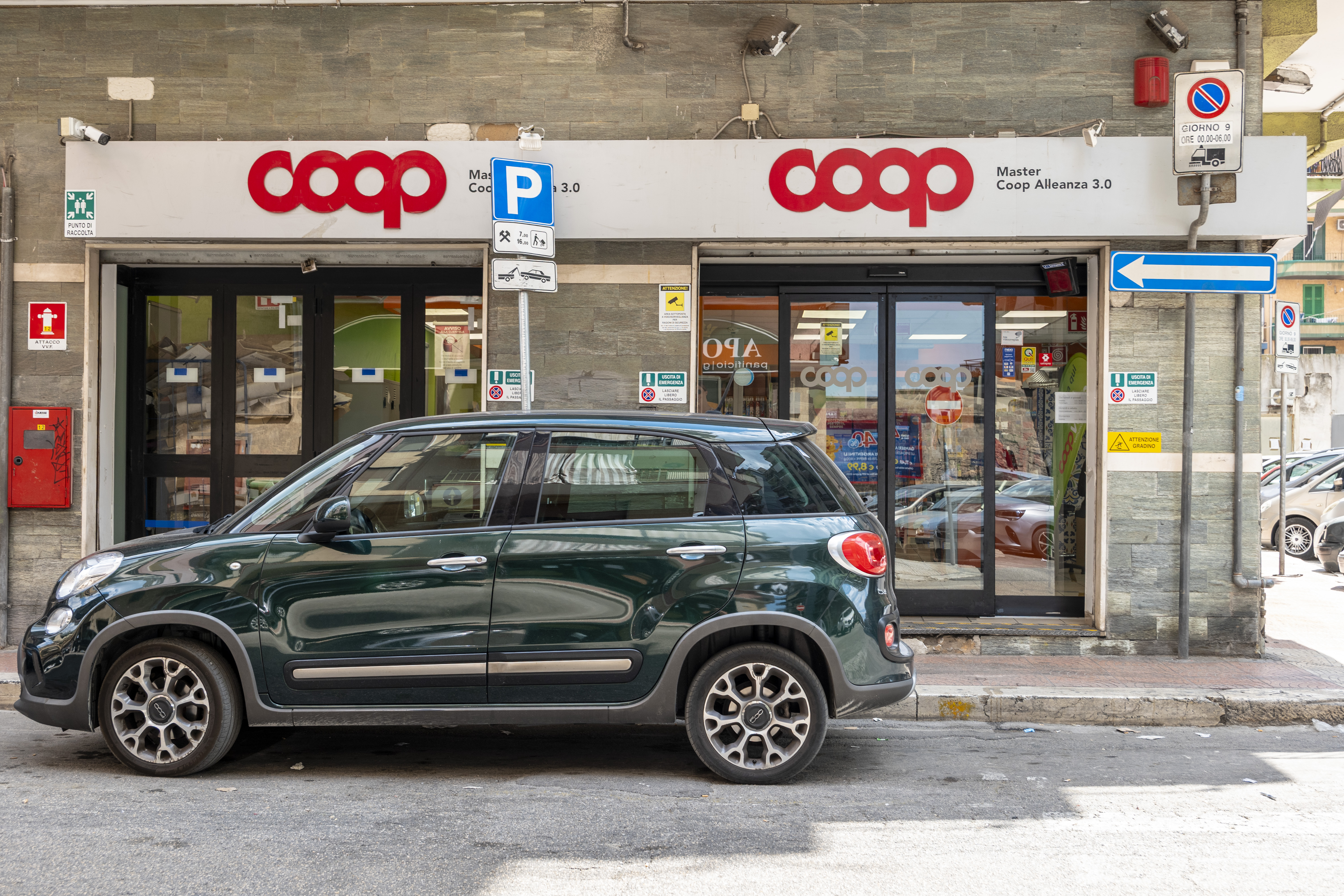 Foto 1 di Coop