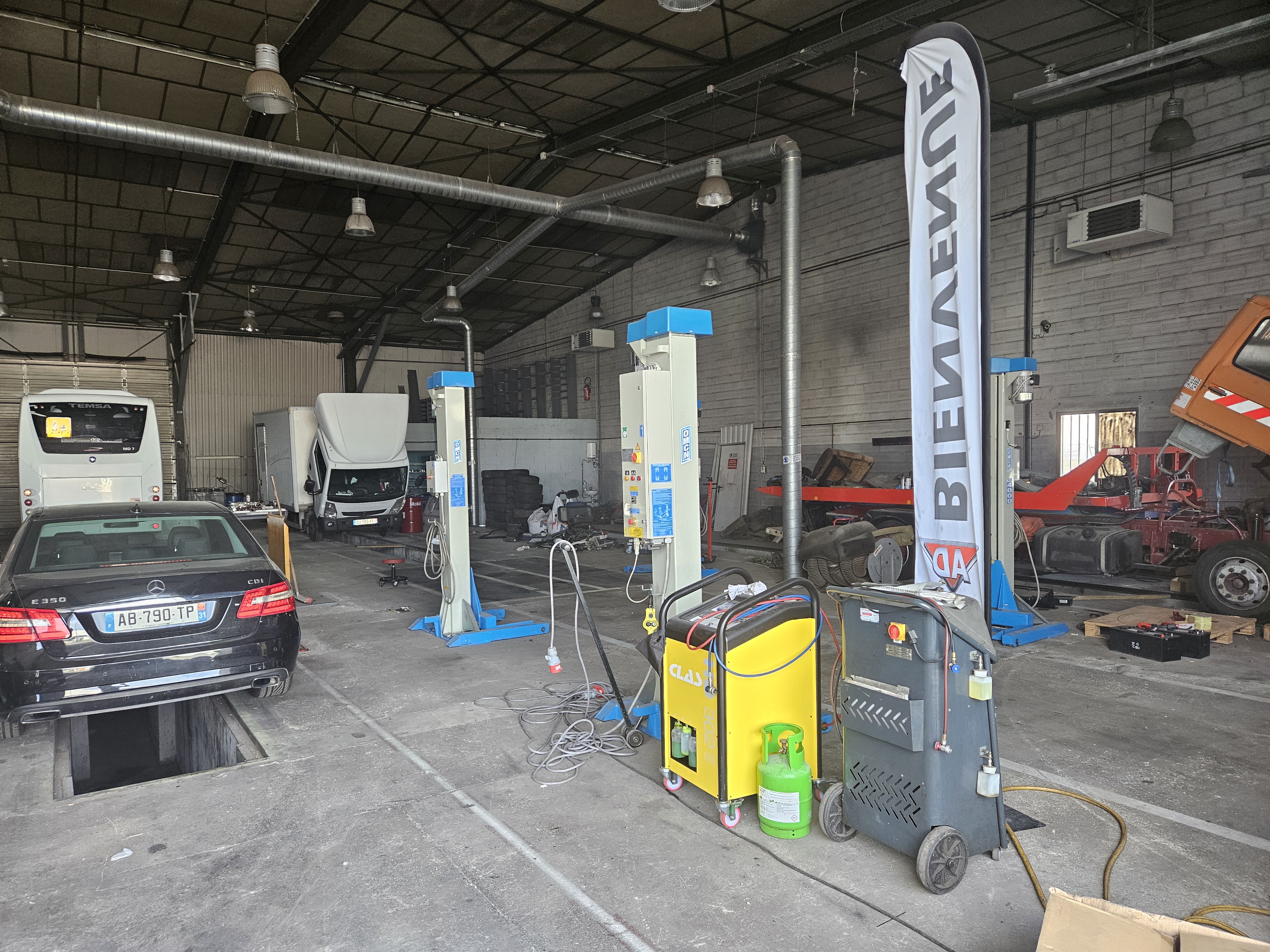 Foto 4 di GARAGE DIB