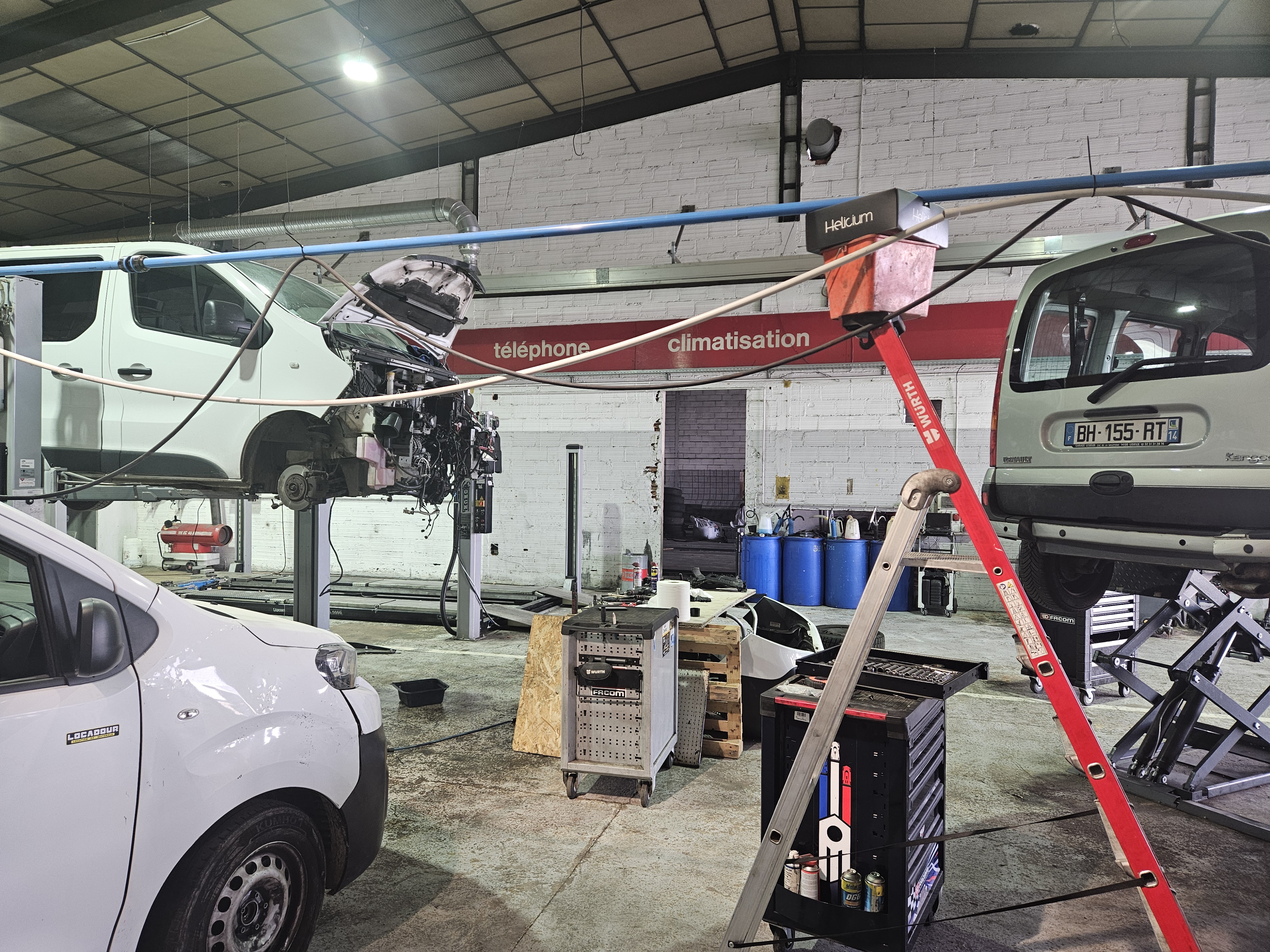 Foto 5 di GARAGE DIB