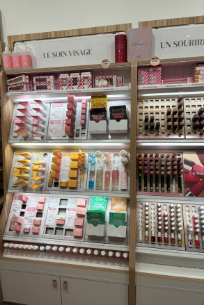 Foto 17 di Adopt Parfums