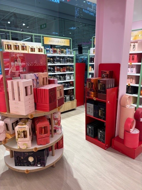 Foto 9 di Adopt Parfums