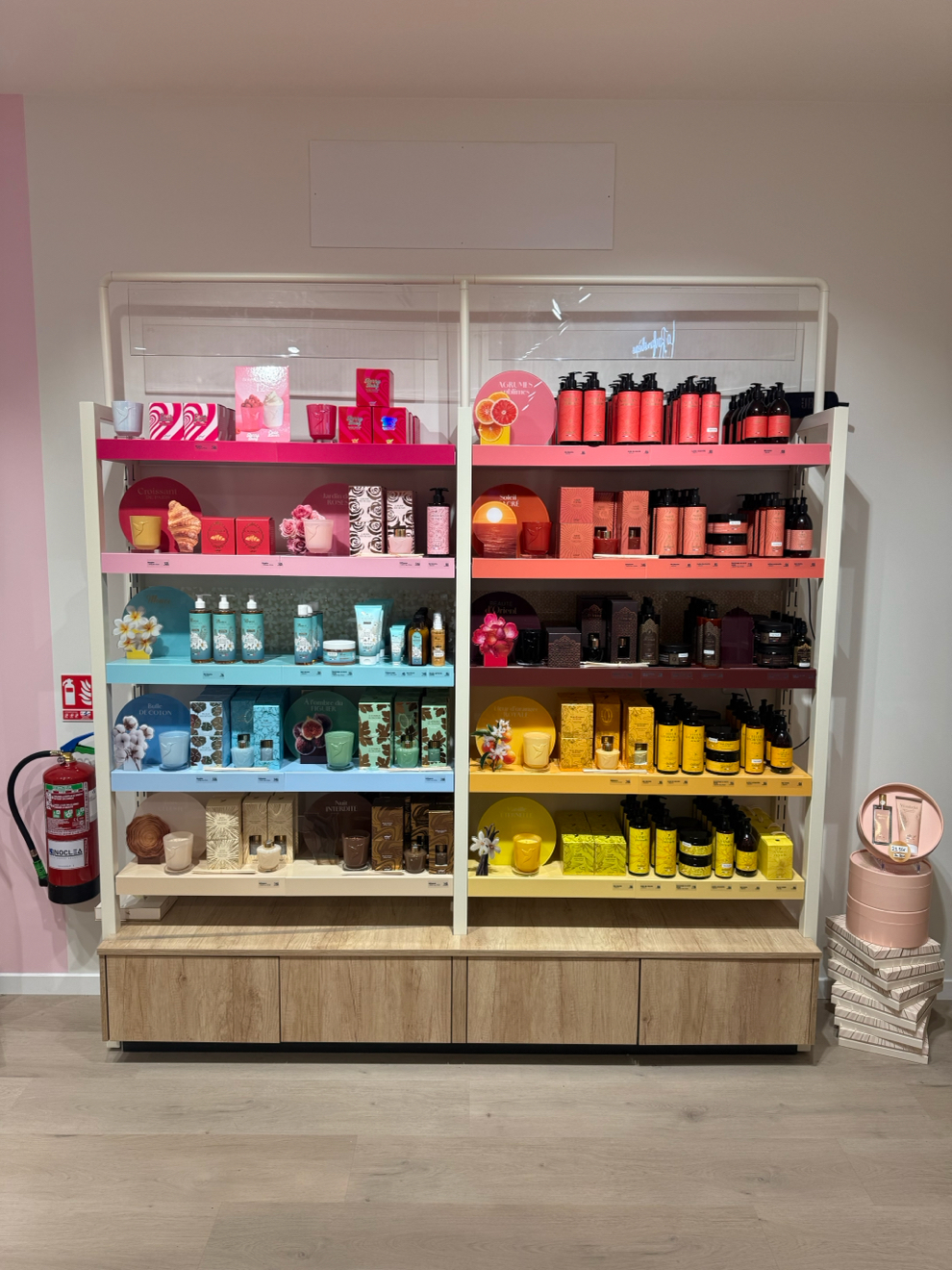 Foto 7 di Adopt Parfums