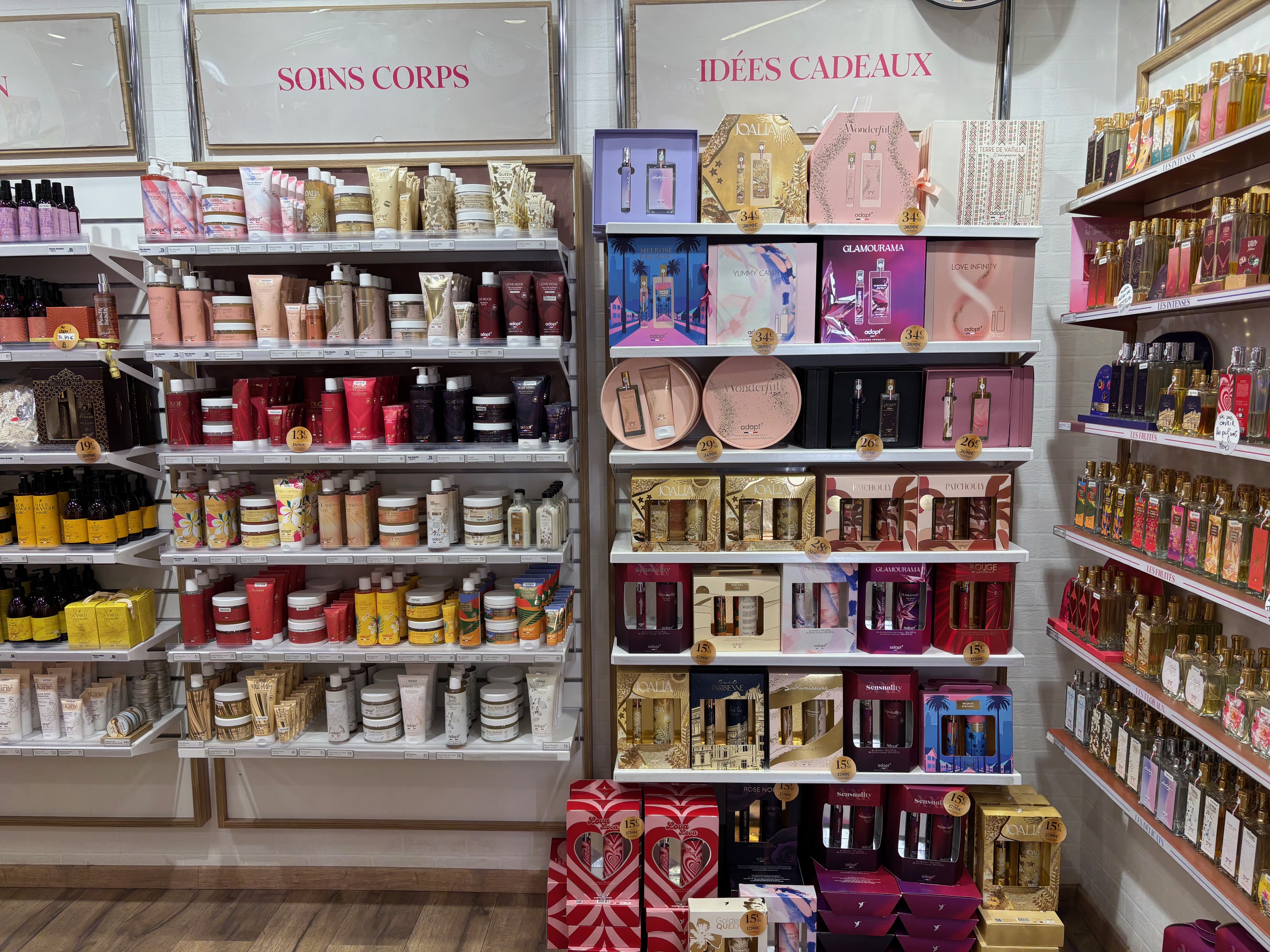 Foto 8 di Adopt Parfums