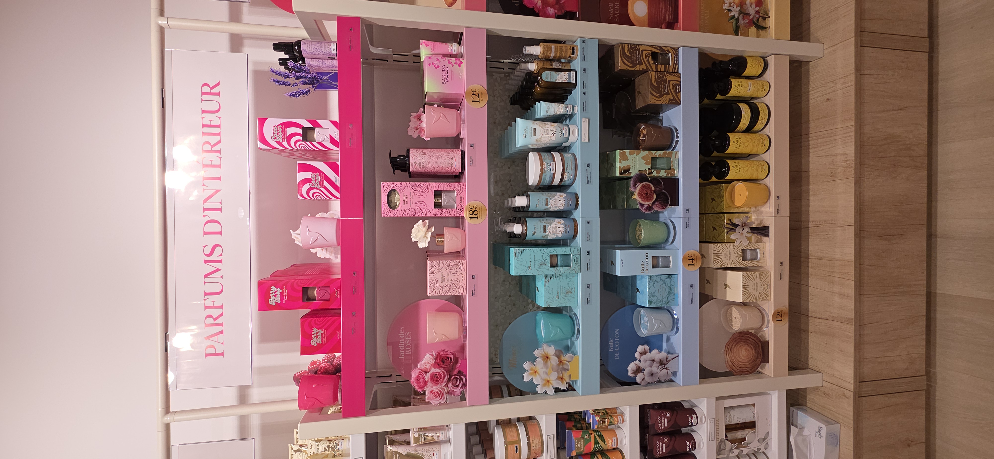 Foto 8 di Adopt Parfums