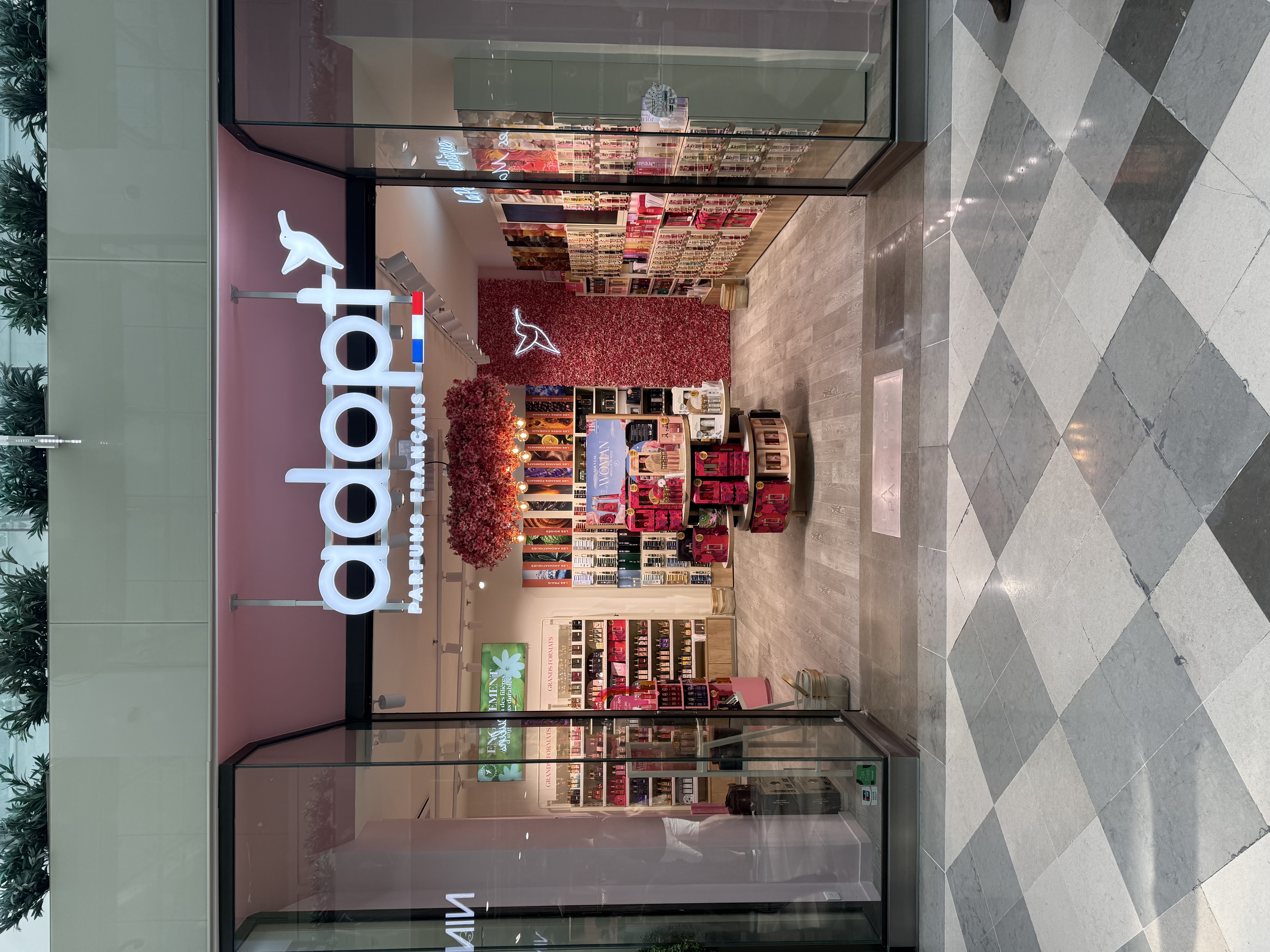 Foto 10 di Adopt Parfums