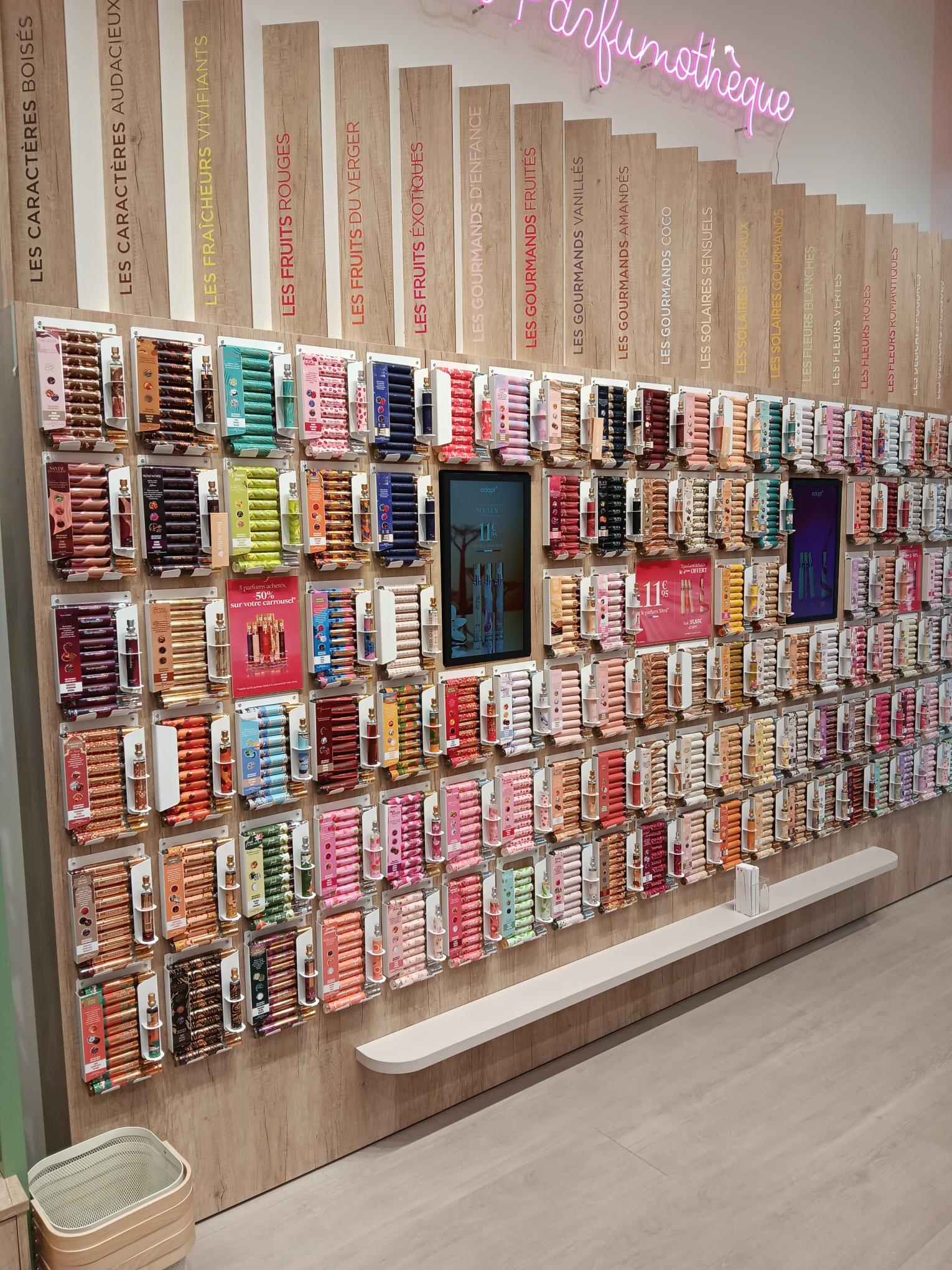Foto 4 di Adopt Parfums