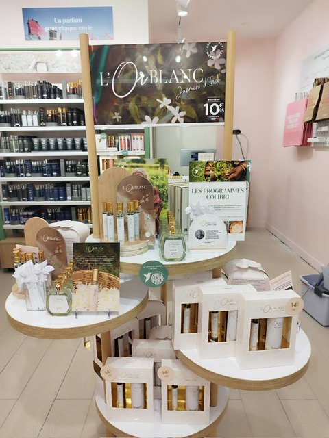 Foto 5 di Adopt Parfums