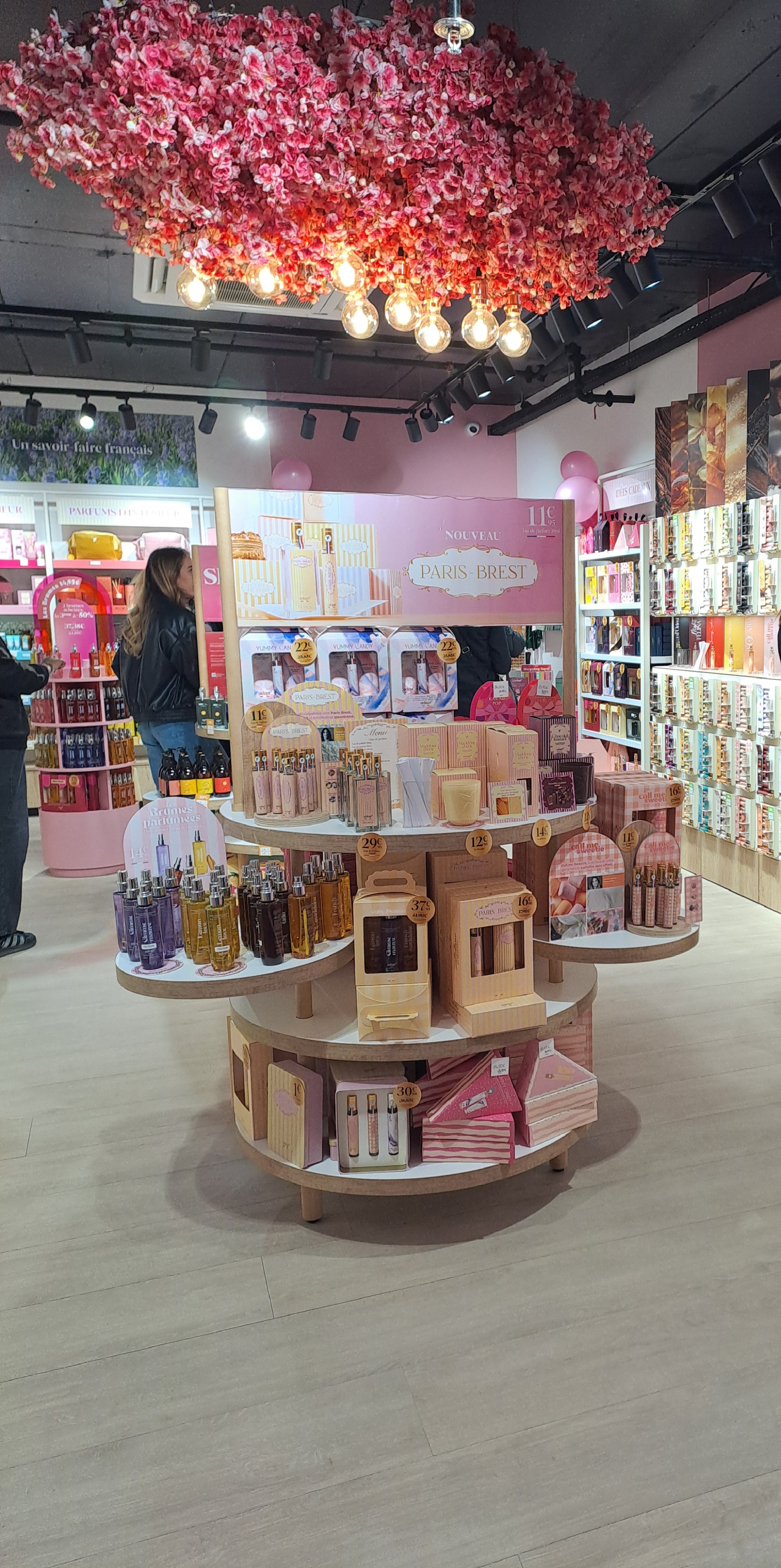 Foto 5 di Adopt Parfums