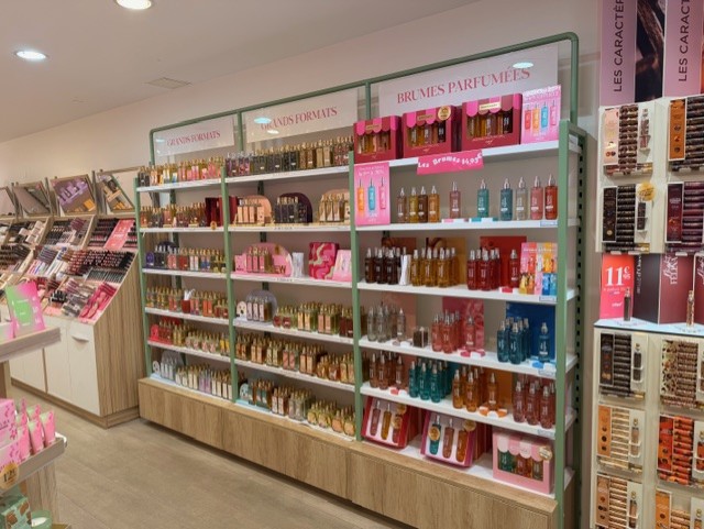 Foto 6 di Adopt Parfums