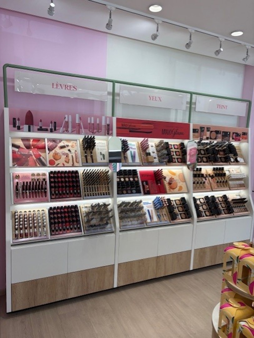 Foto 5 di Adopt Parfums