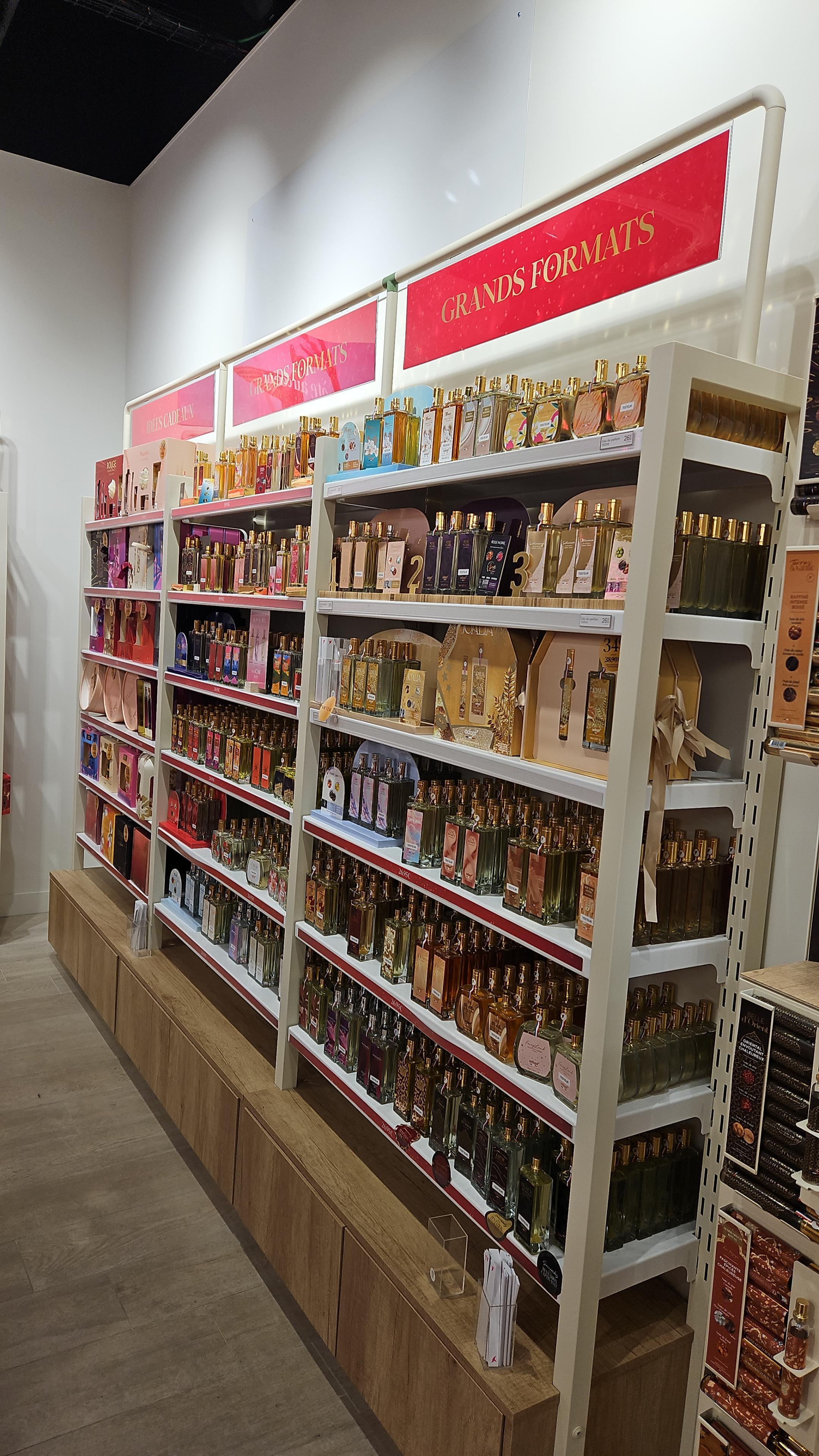 Foto 5 di Adopt Parfums