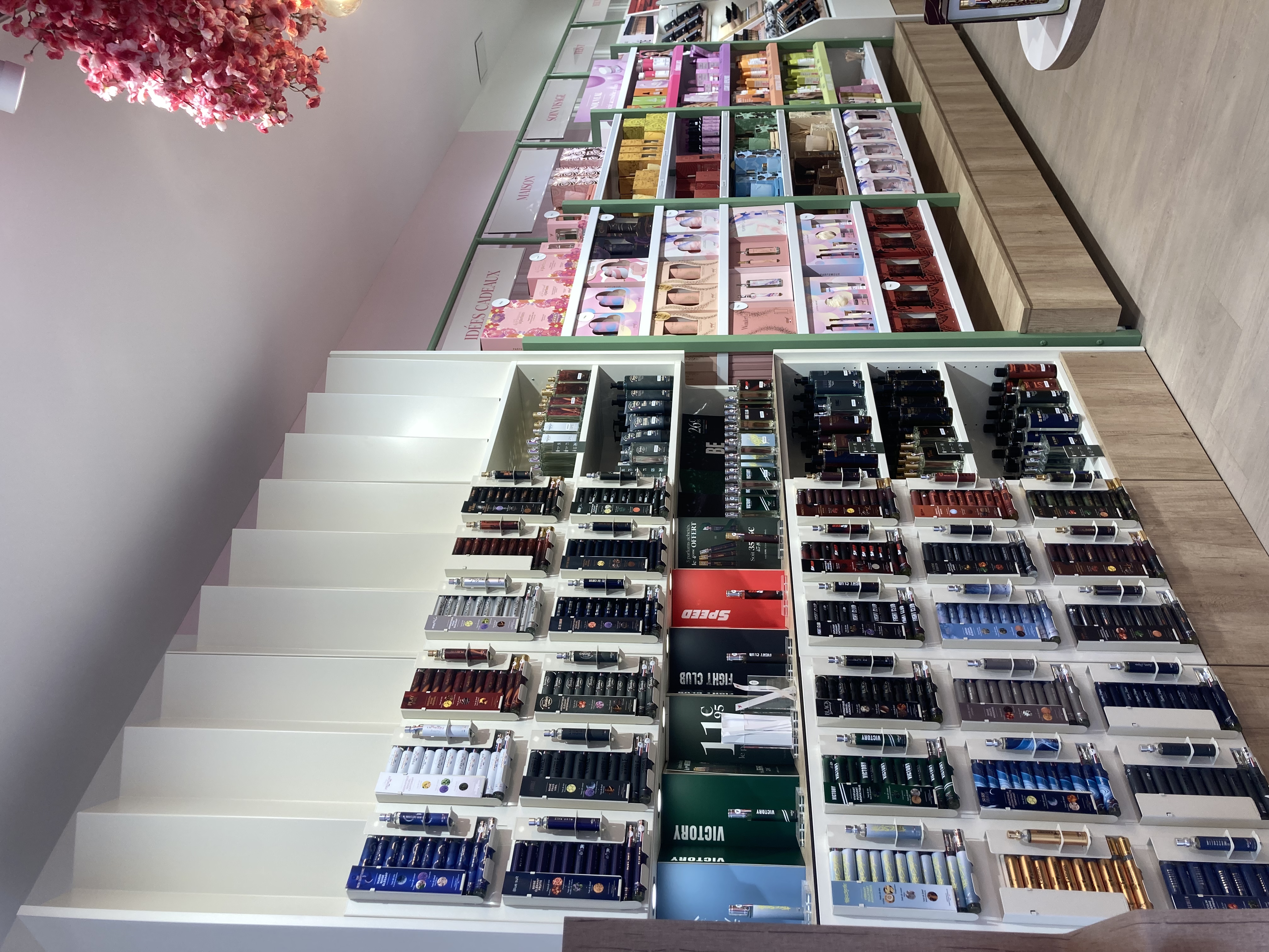 Foto 7 di Adopt Parfums