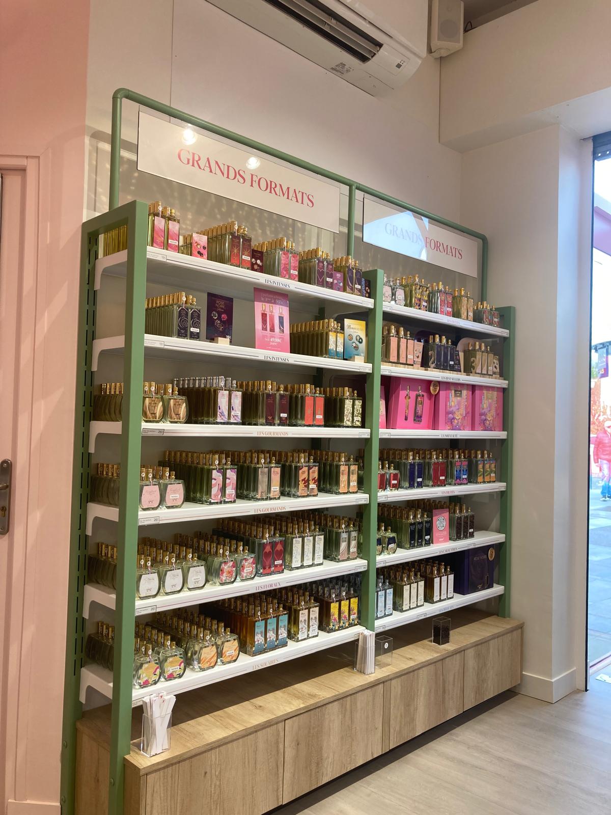 Foto 4 di Adopt Parfums
