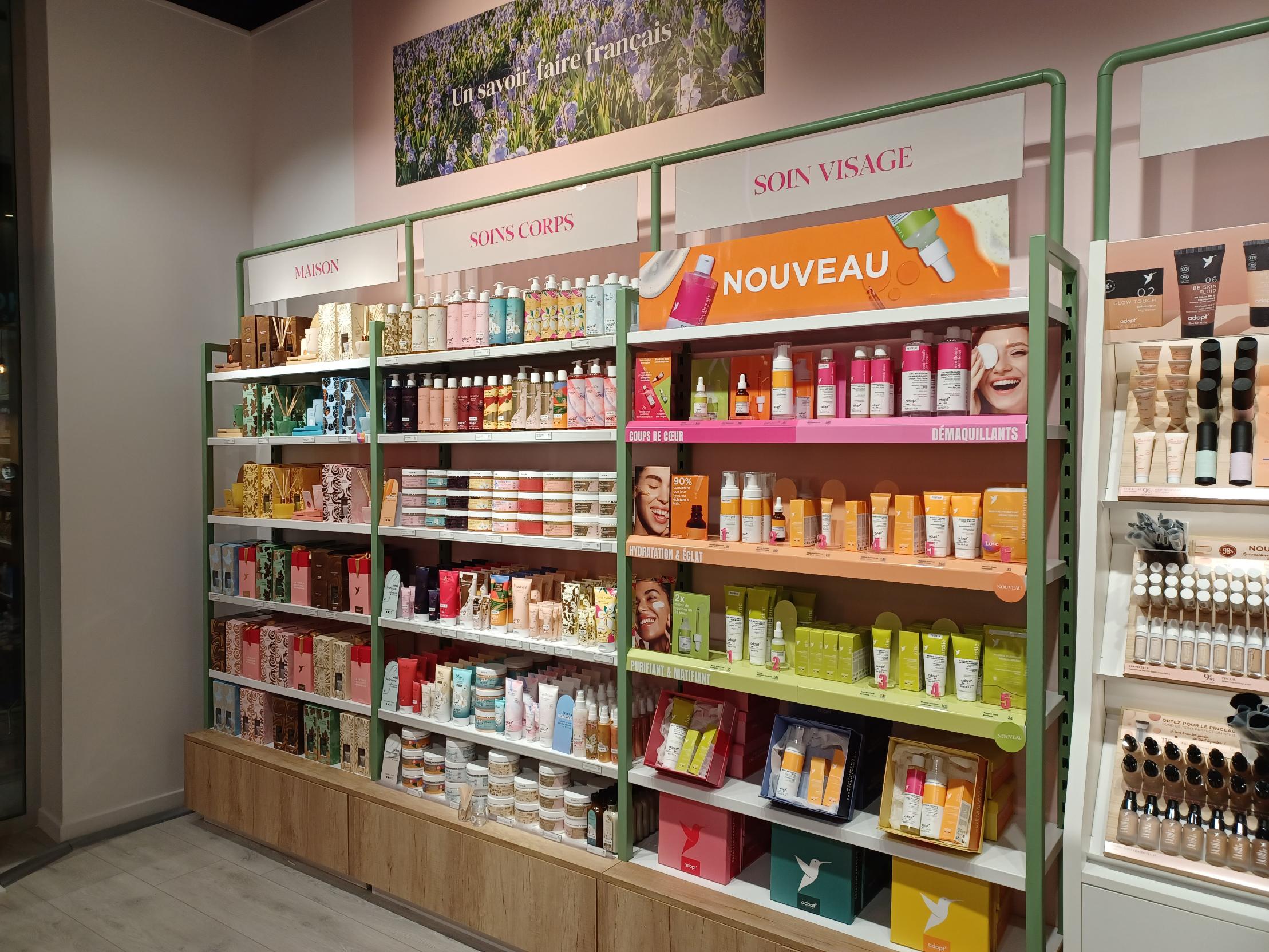 Foto 10 di Adopt Parfums