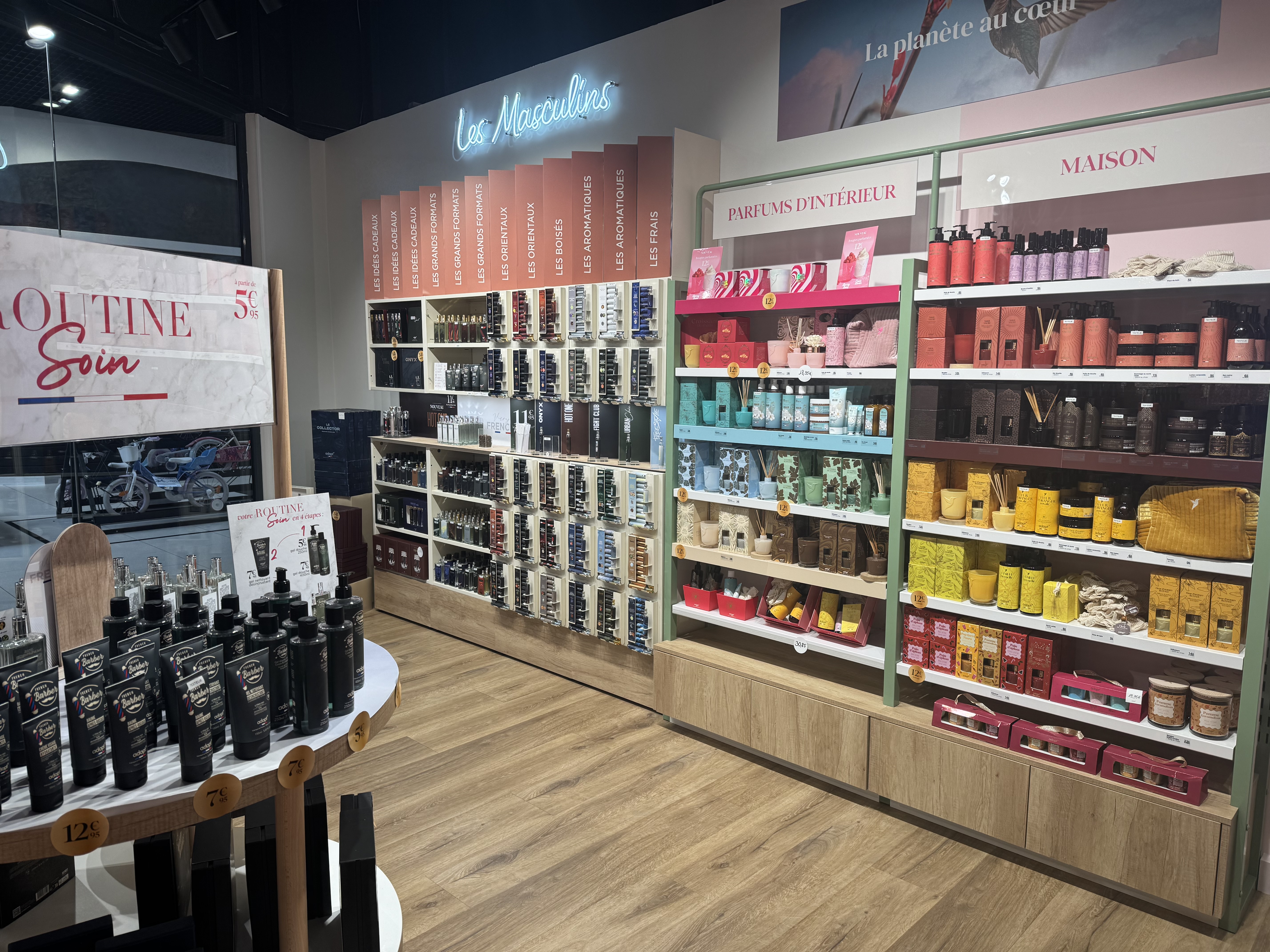 Foto 6 di Adopt Parfums