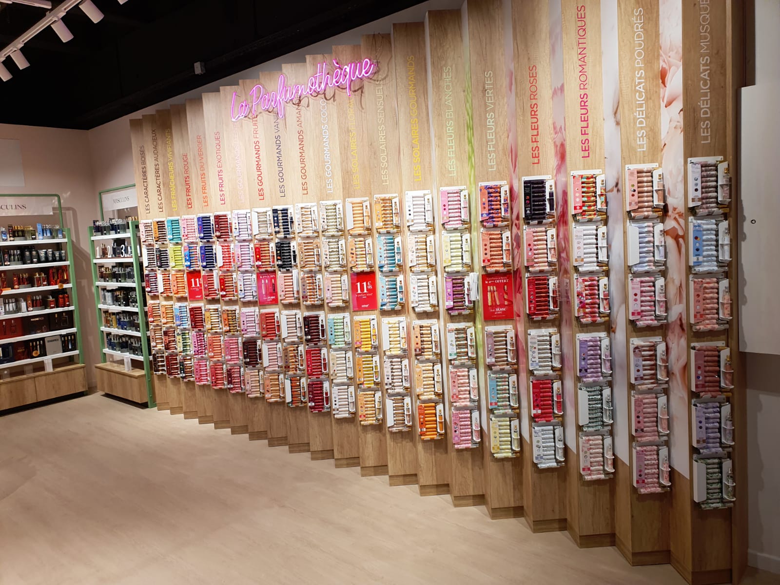 Foto 2 di Adopt Parfums