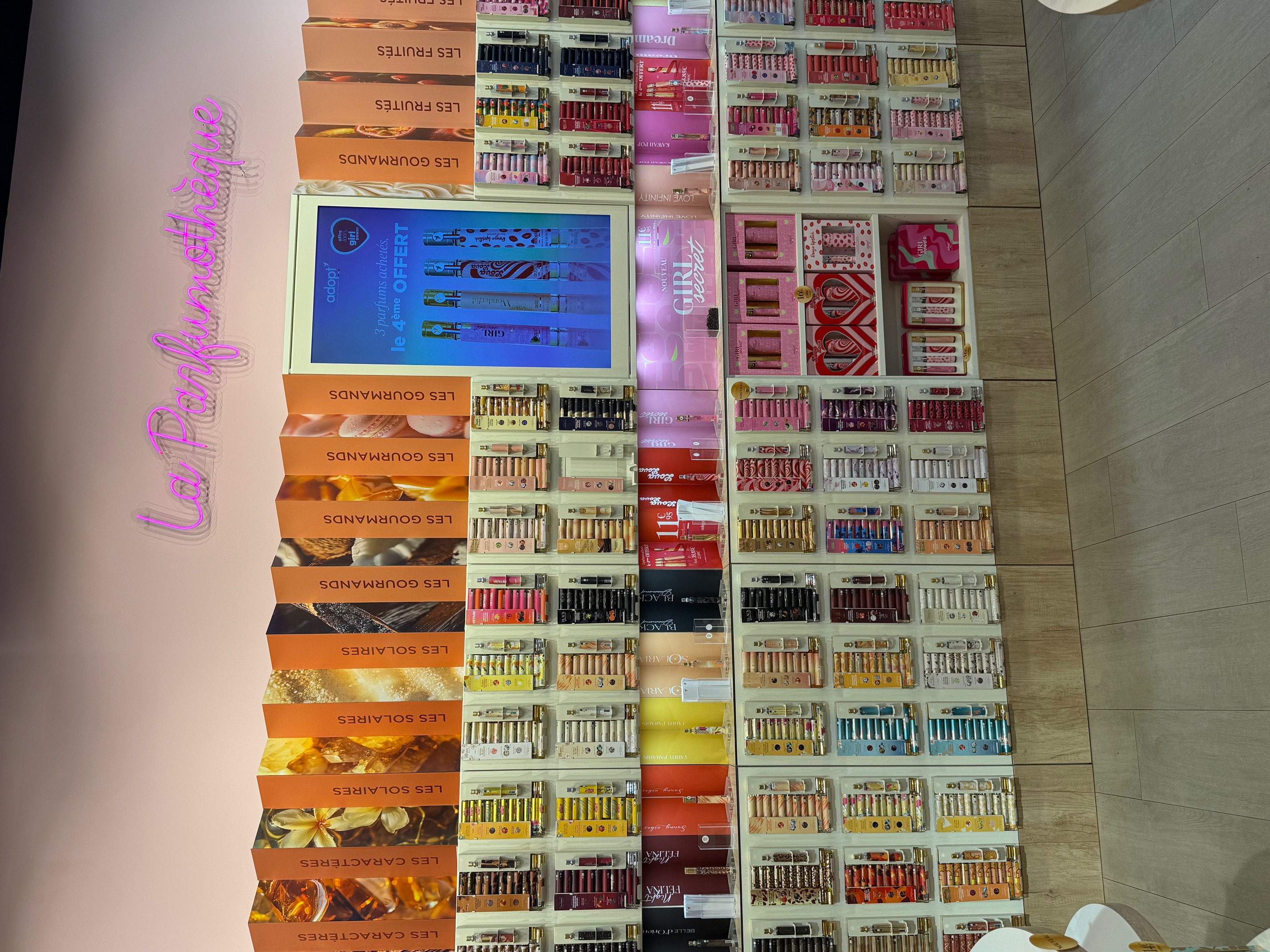 Foto 5 di Adopt Parfums